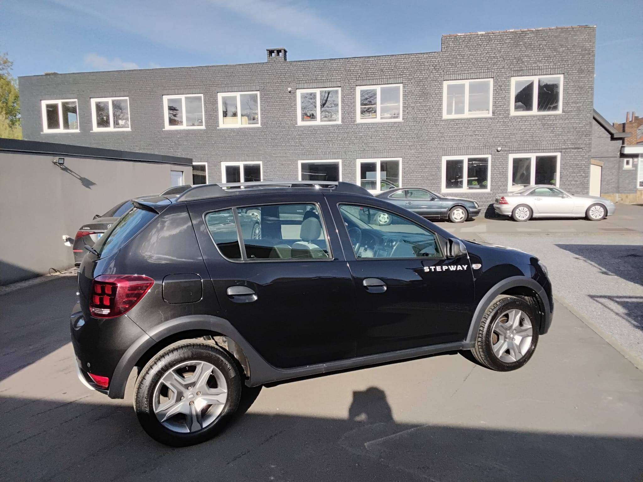Dacia Sandero Stepway 0.9 TCe 1STE EIGENAAR NAVI BT PARKHULP 52000KM