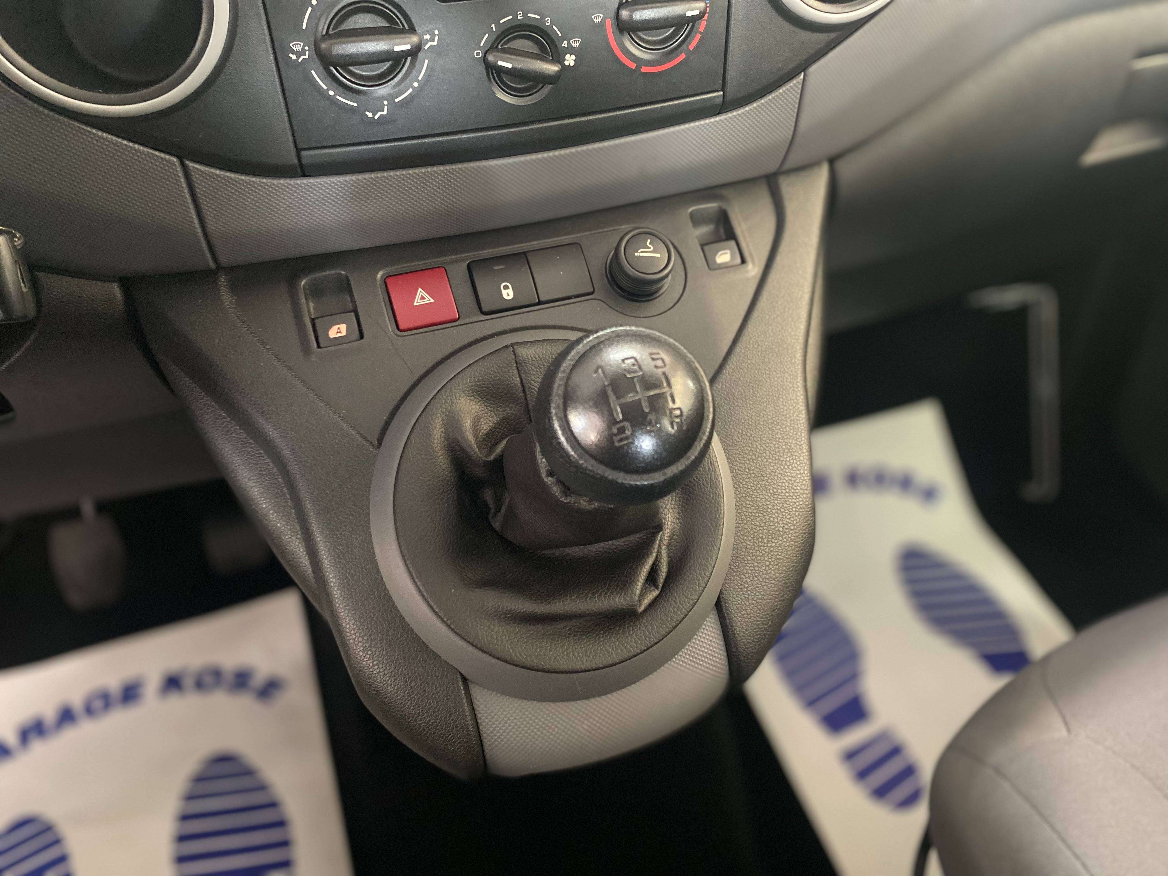 Peugeot Partner Partner Tepee 1.6 HDi Active // 1ER PROPRIETAIRE+GARANTIE 12 MOIS+CARPASS//