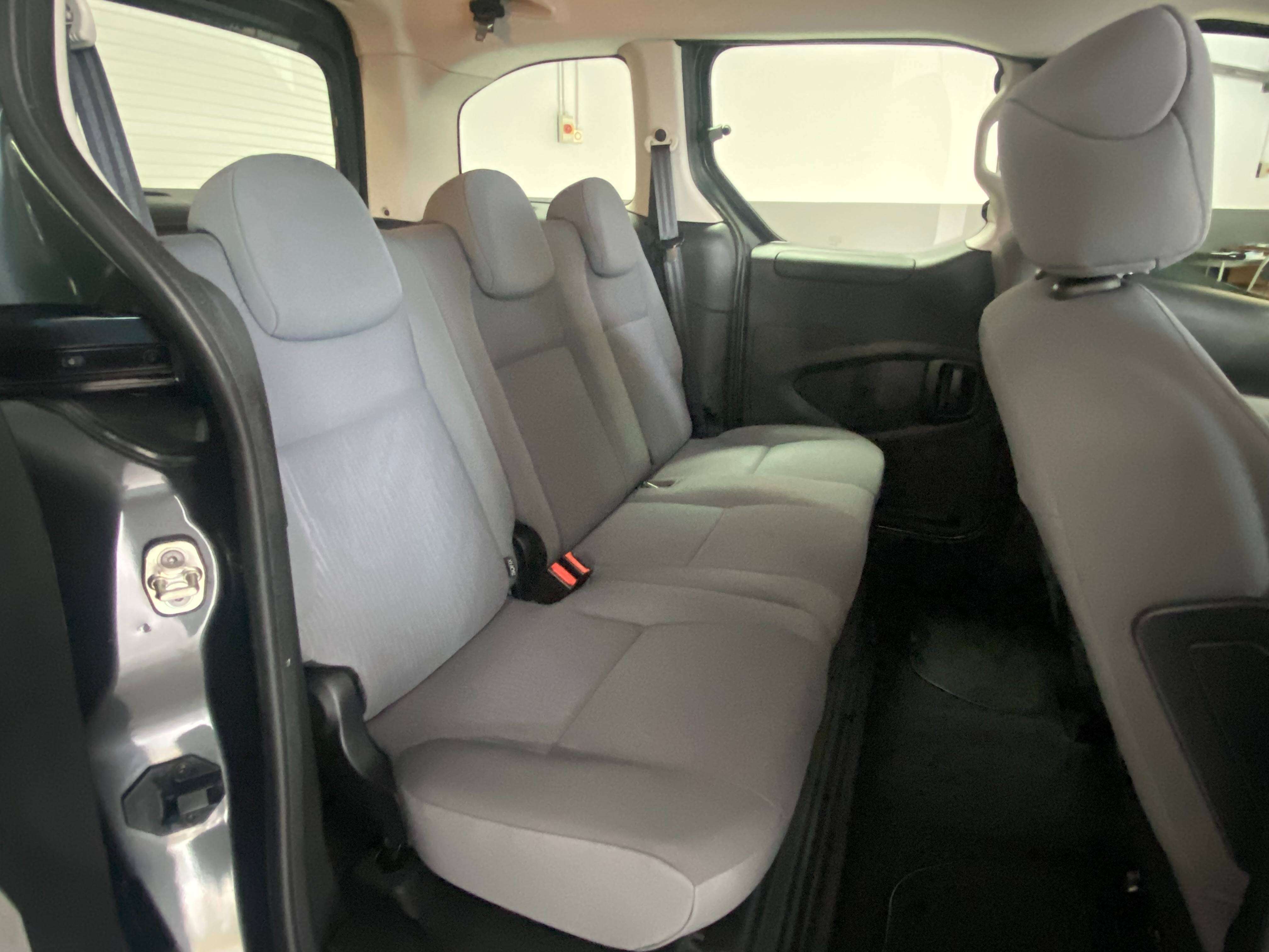 Peugeot Partner Partner Tepee 1.6 HDi Active // 1ER PROPRIETAIRE+GARANTIE 12 MOIS+CARPASS//