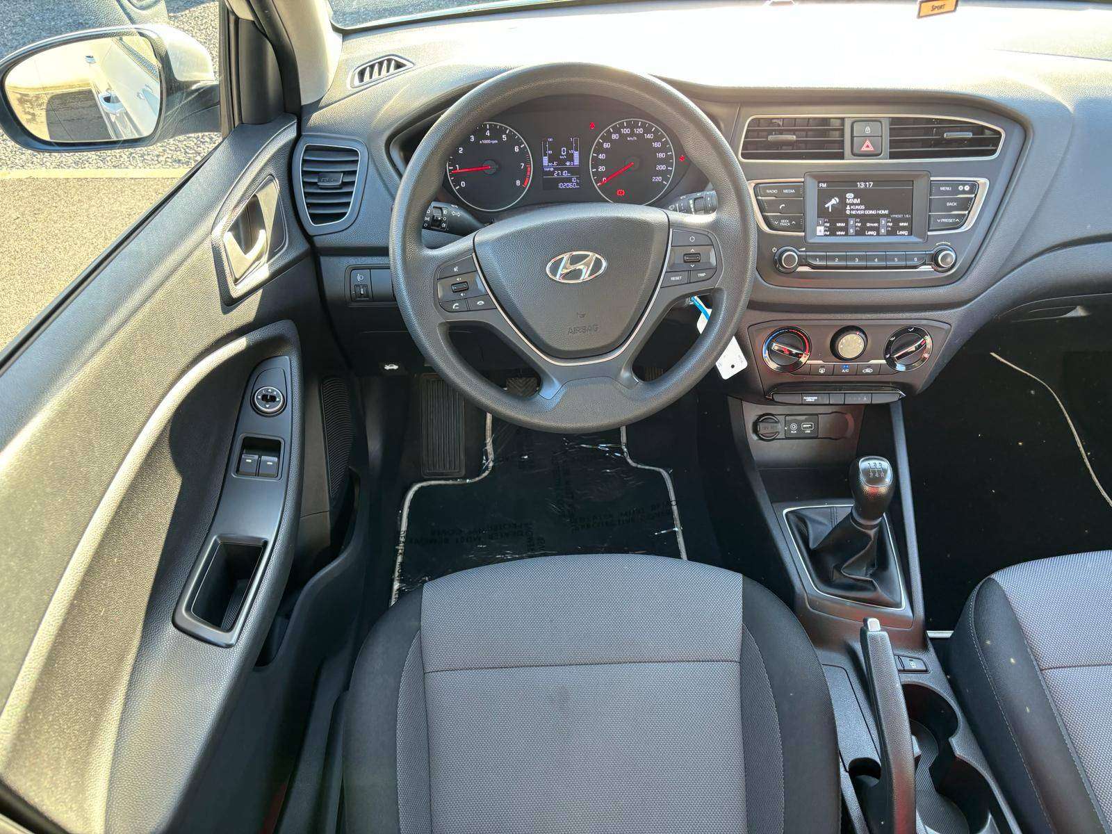 Hyundai i20 1.2i*AIRCO CRUISE USB CARPASS 12 MAANDEN GARANTIE