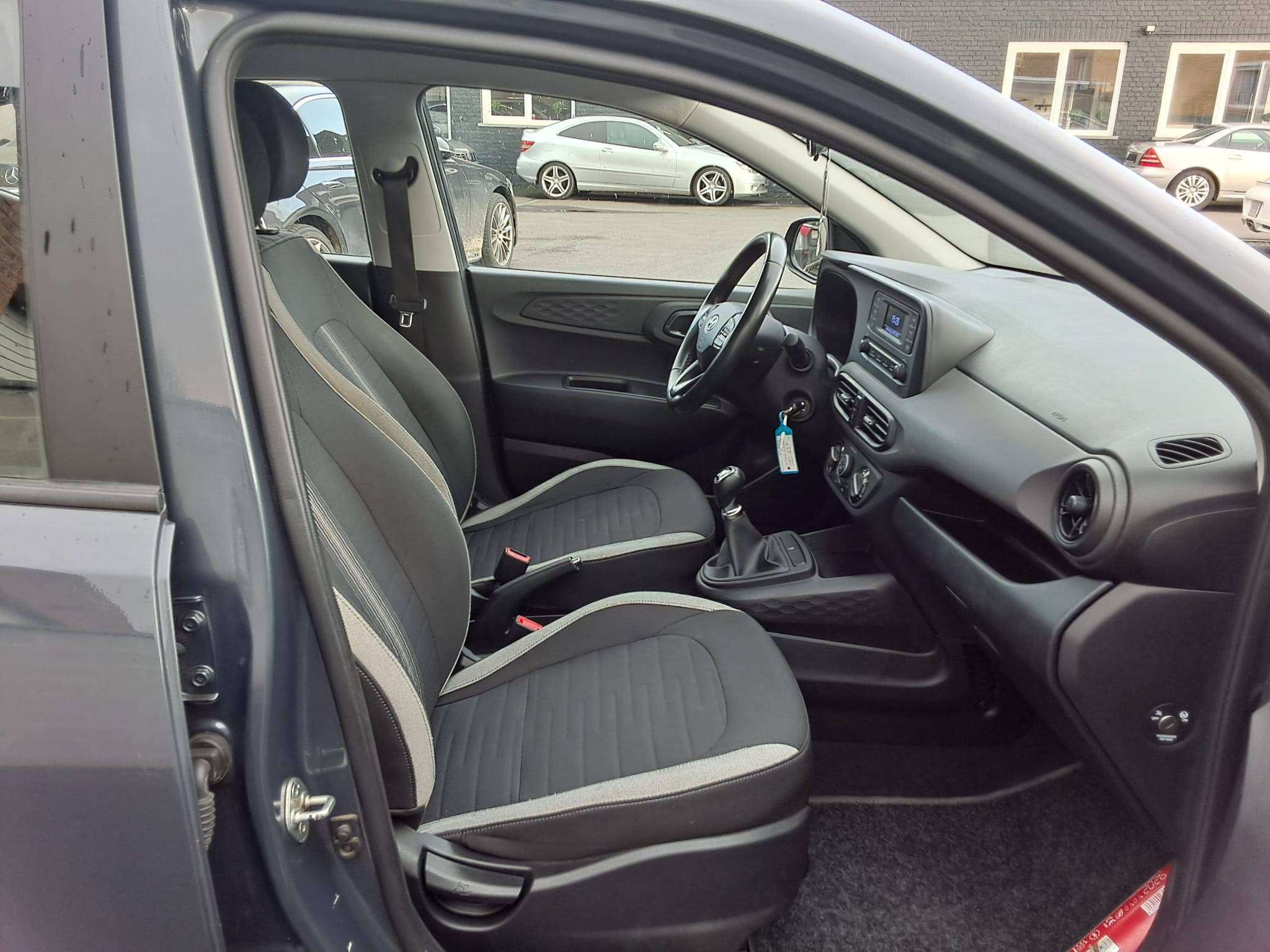 Hyundai i10 1.0i Air 1STE EIGENAAR BLEUT USB