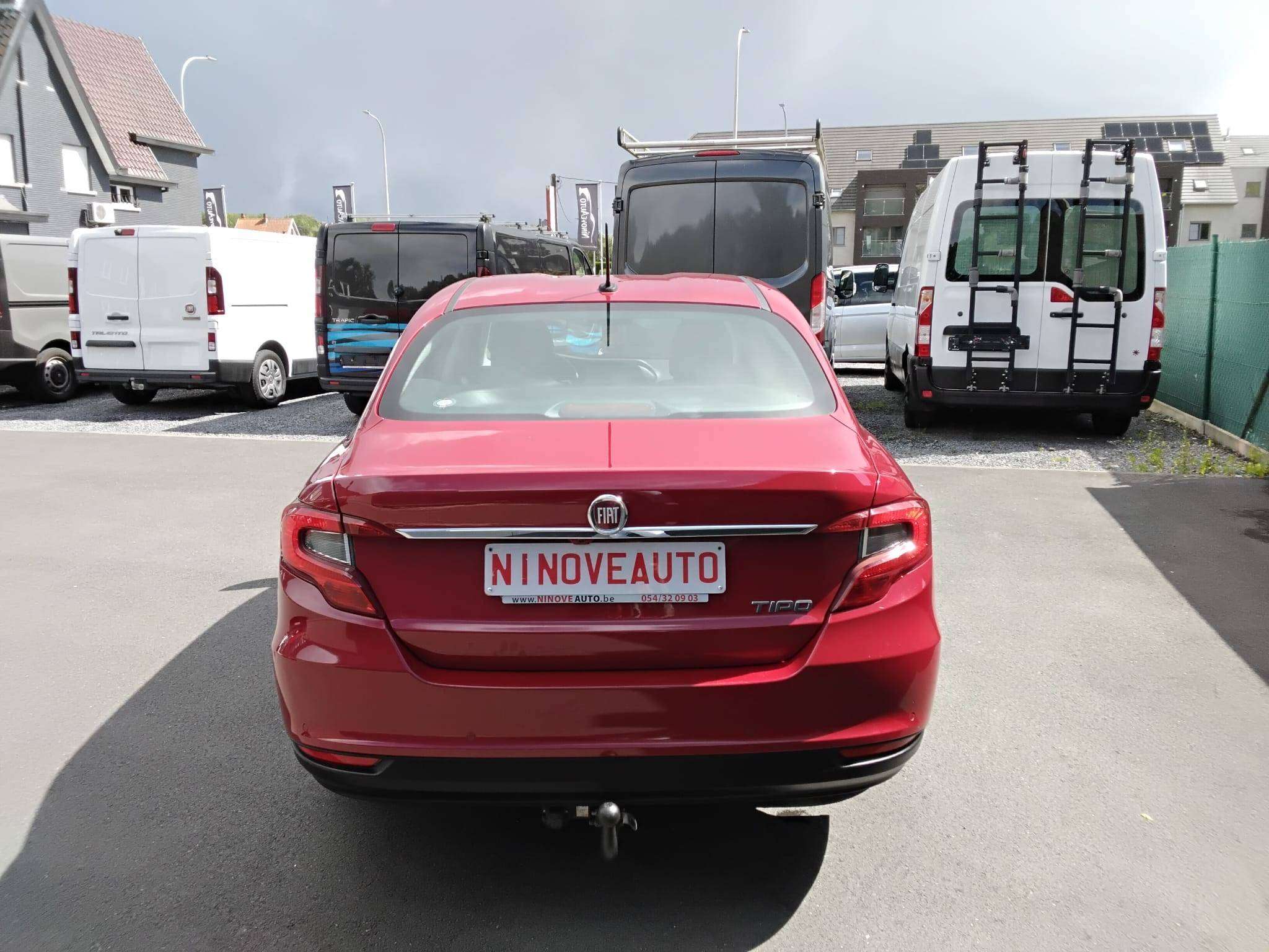 Fiat Tipo 1.4i NAVI CAMERA TREKHAAK AIRCO CRUISE **33000KM**