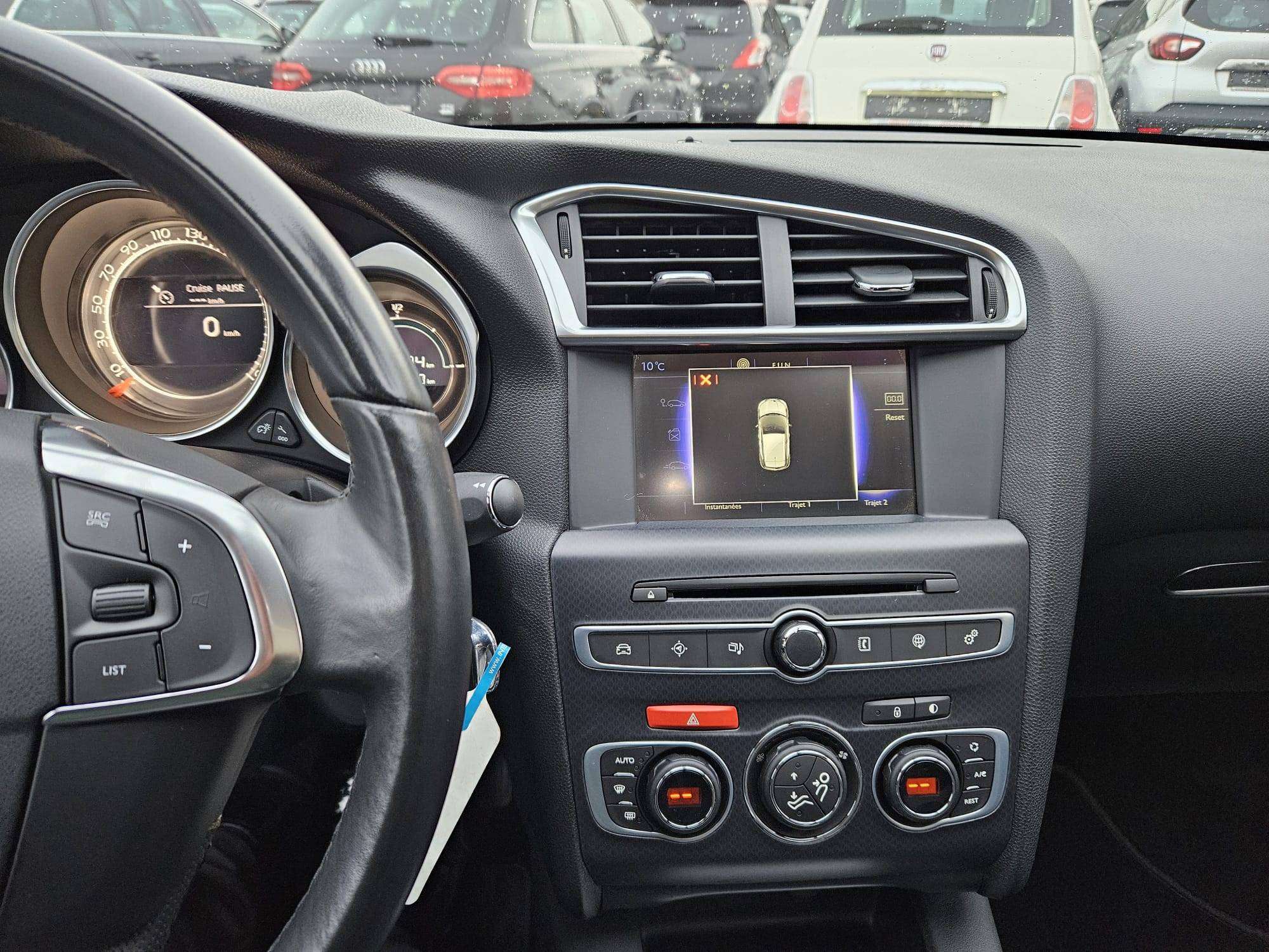 DS Automobiles DS 4 1.6d BlueHDi Be Chic S* NAV PARKSENSO CRUISE CONTR