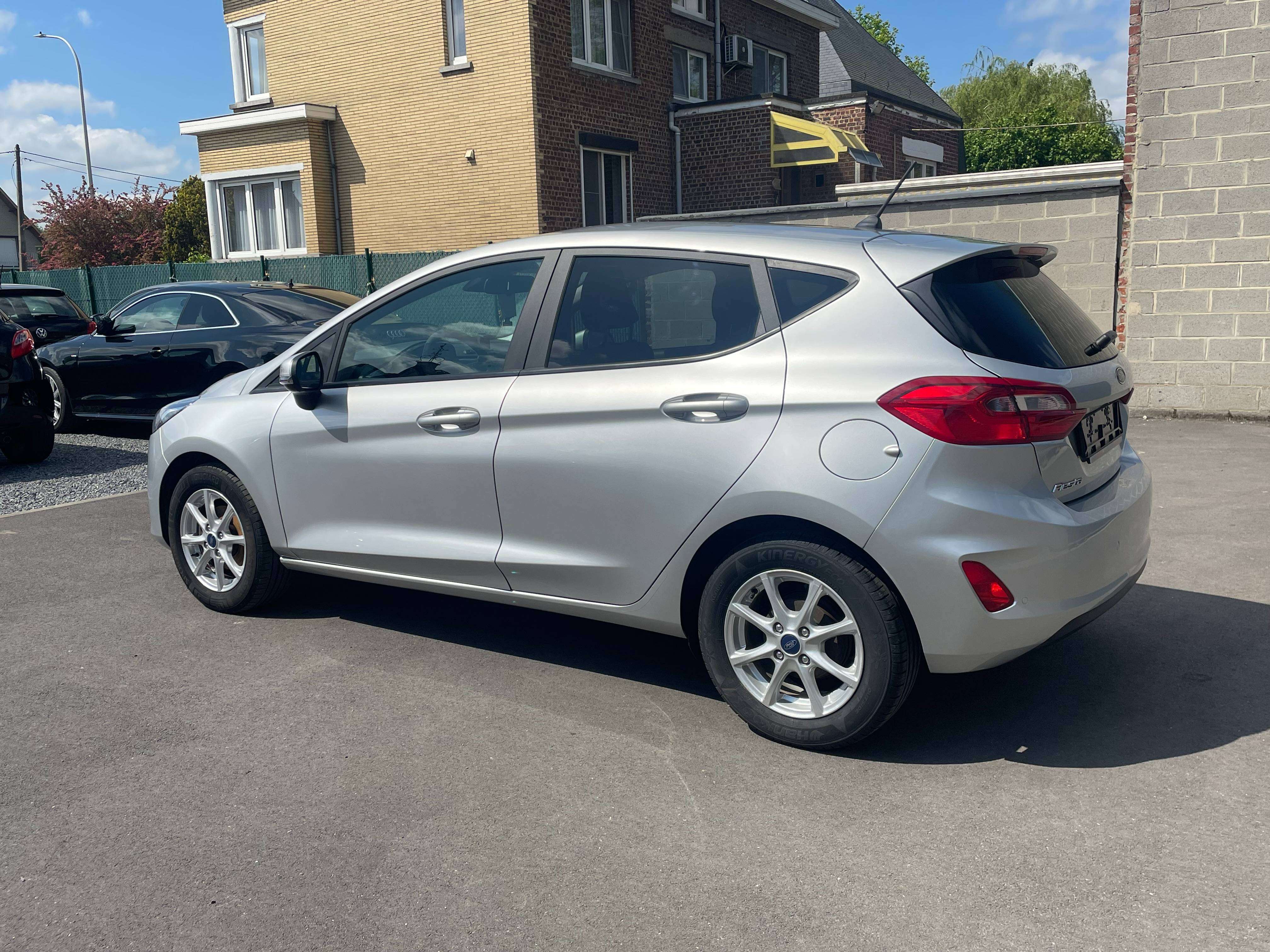 Ford Fiesta 1.1i Titanium AIRCO BT USB EU6b 1ste Eigenaar
