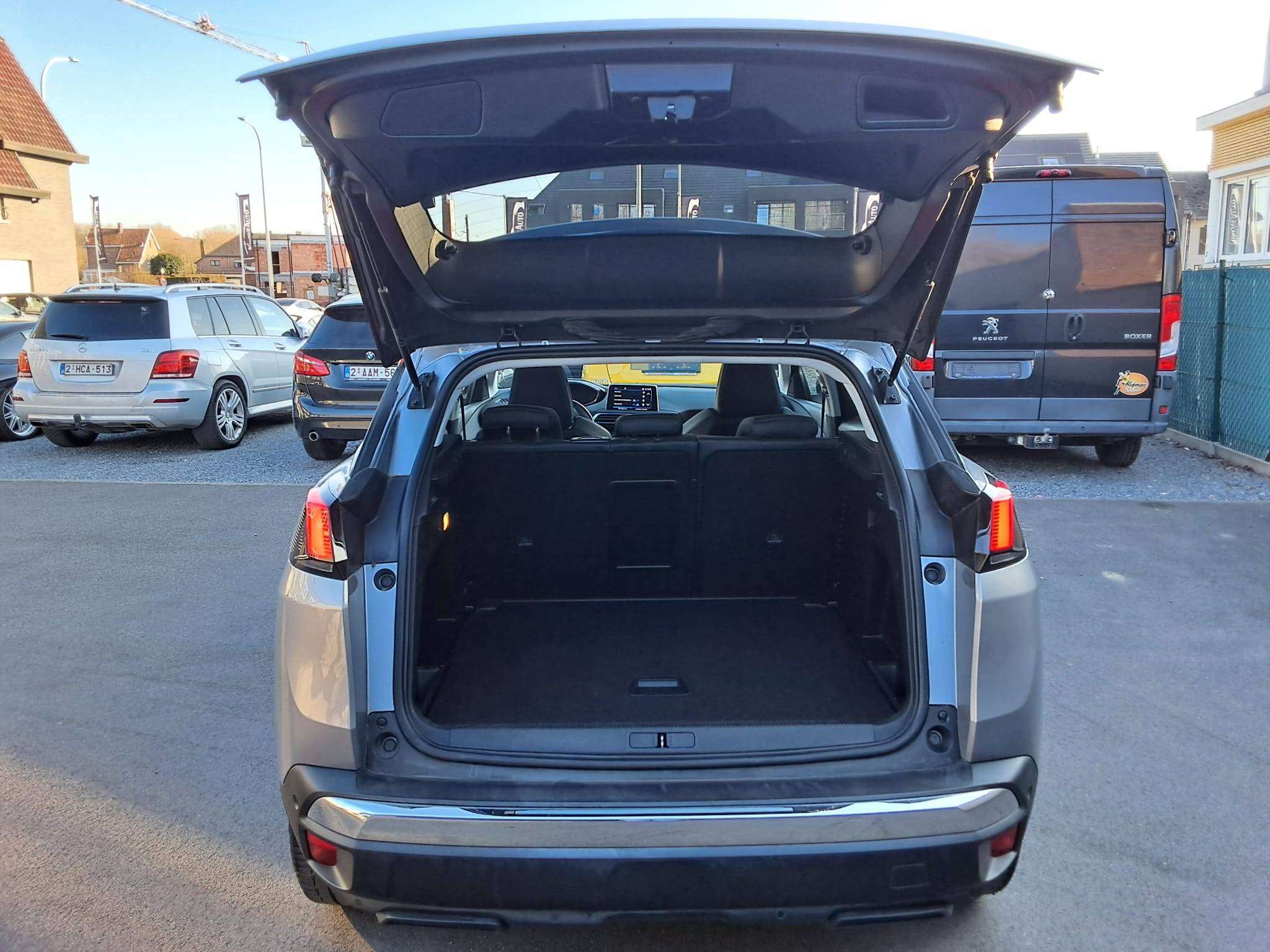 Peugeot 3008 1.5 BlueHDi Allure CARPLAY 360°CAM PANO DAK CRUISE