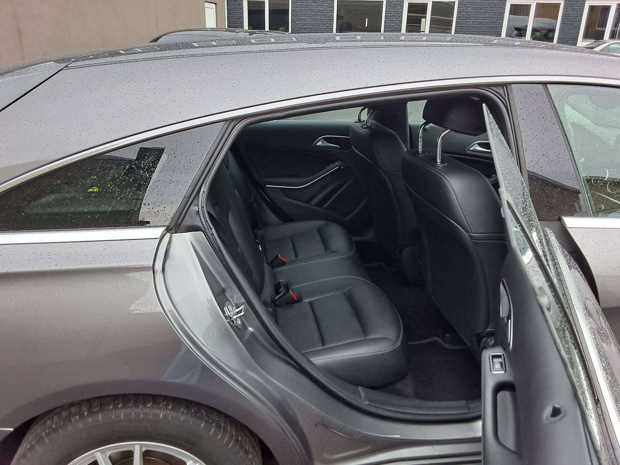 Mercedes-Benz CLA 180 AUTOMAAT LEDER NAVI CAMERA BLUET 1STE EIGENAAR