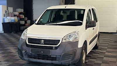 Peugeot Partner BENZINE bj2017 EUR6b JOINT DE CULASSE