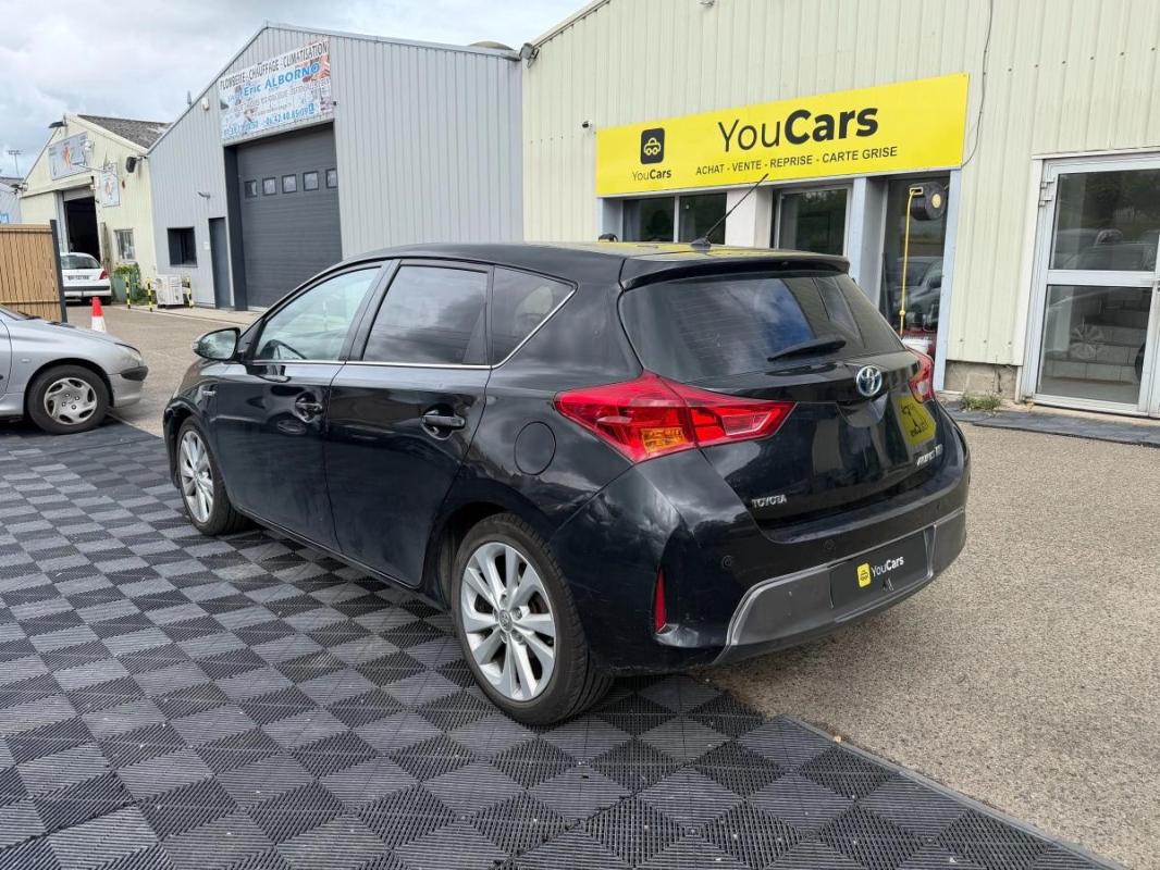 Toyota Auris 1.8 HSD 136H 100 FULL-HYBRID DYNAMIC BVA CAMERA DE RECUL-SIEGES CHAUFFANTS-GPS