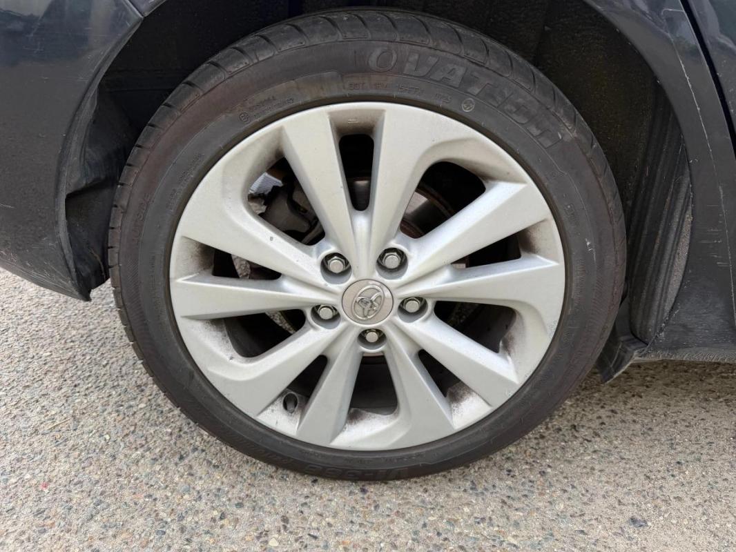 Toyota Auris 1.8 HSD 136H 100 FULL-HYBRID DYNAMIC BVA CAMERA DE RECUL-SIEGES CHAUFFANTS-GPS