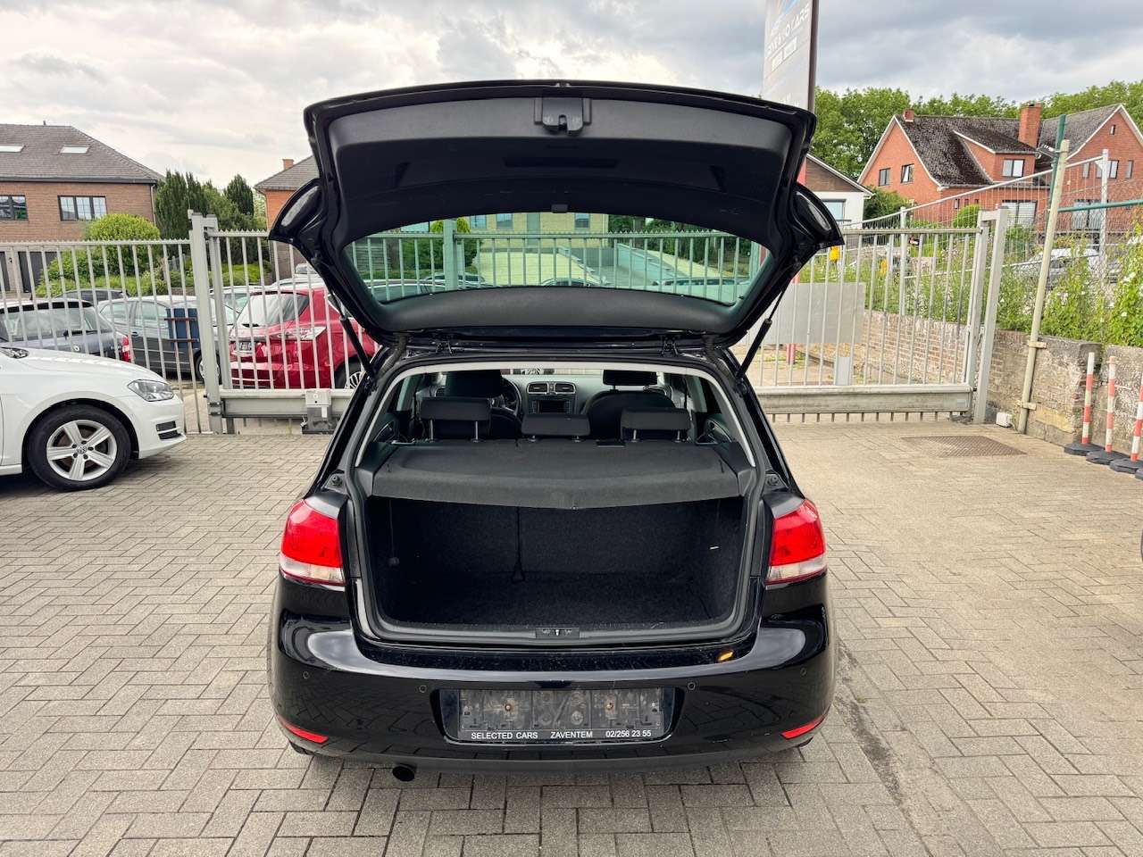 Volkswagen Golf 1.6 CR TDi - Navi - Parkeersensoren