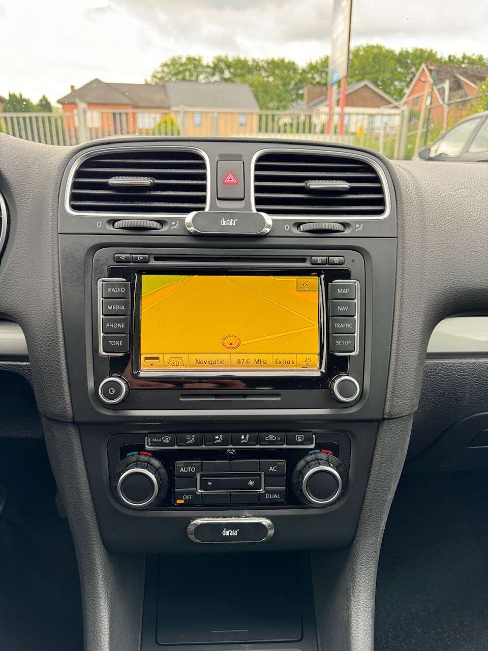 Volkswagen Golf 1.6 CR TDi - Navi - Parkeersensoren
