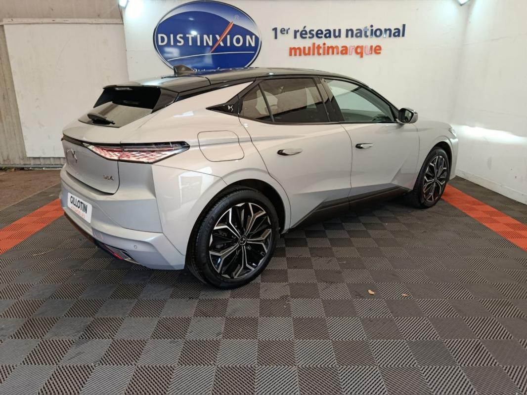 Ds 4 II E-TENSE 225 LA PREMIERE AUTO