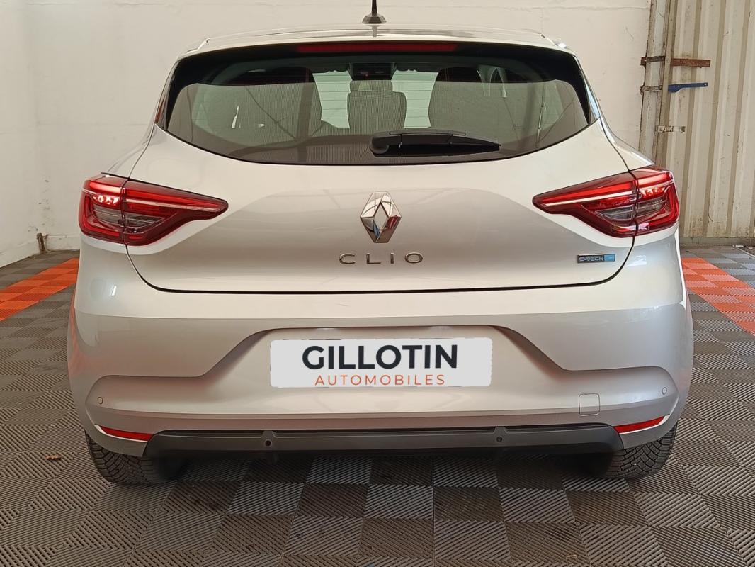 Renault Clio V Business E-Tech hybride 140 -21N