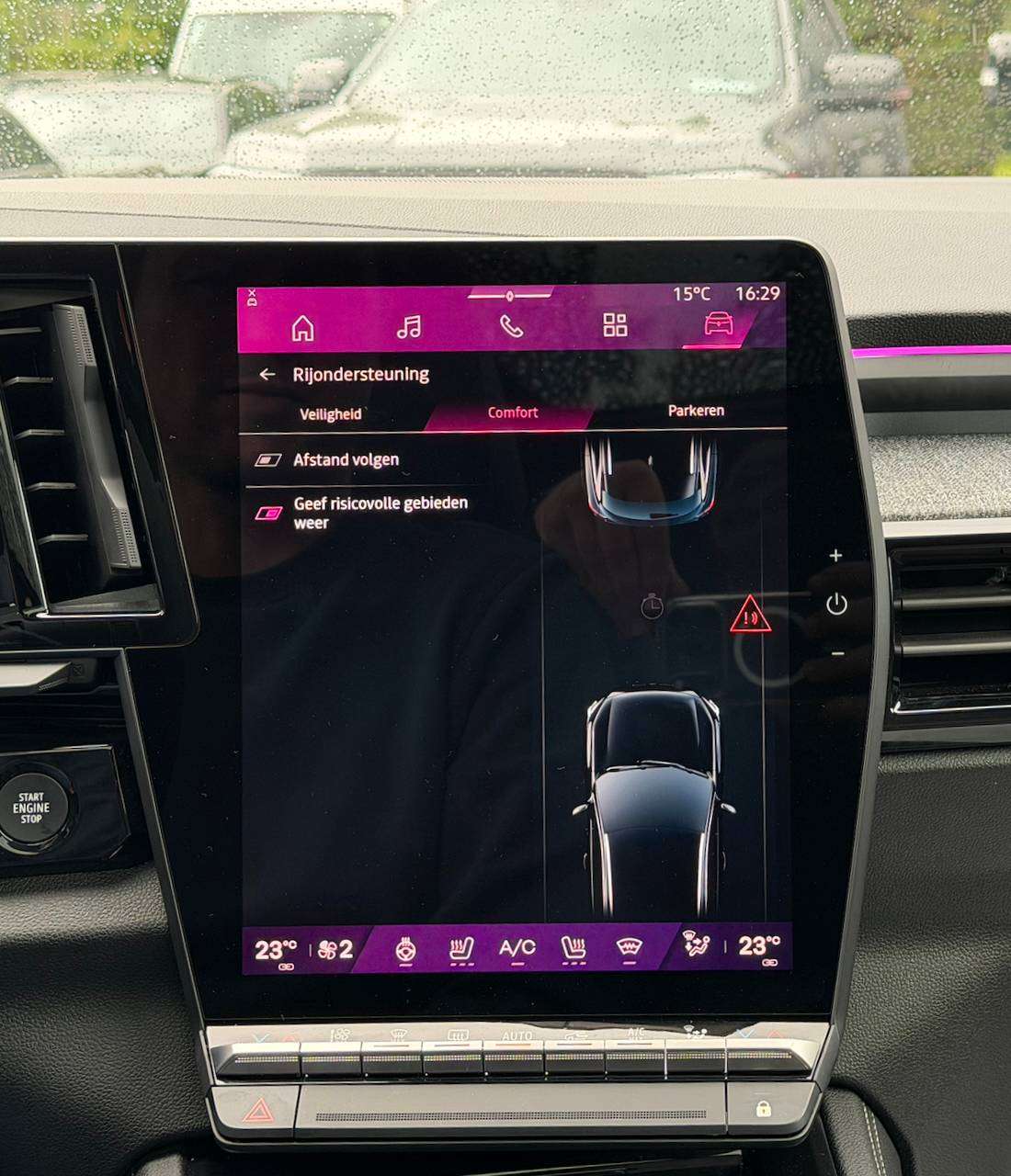 Renault Austral MHEV TECHNO FACELIFT 20" PANO CAMERA APPLE CARPLAY