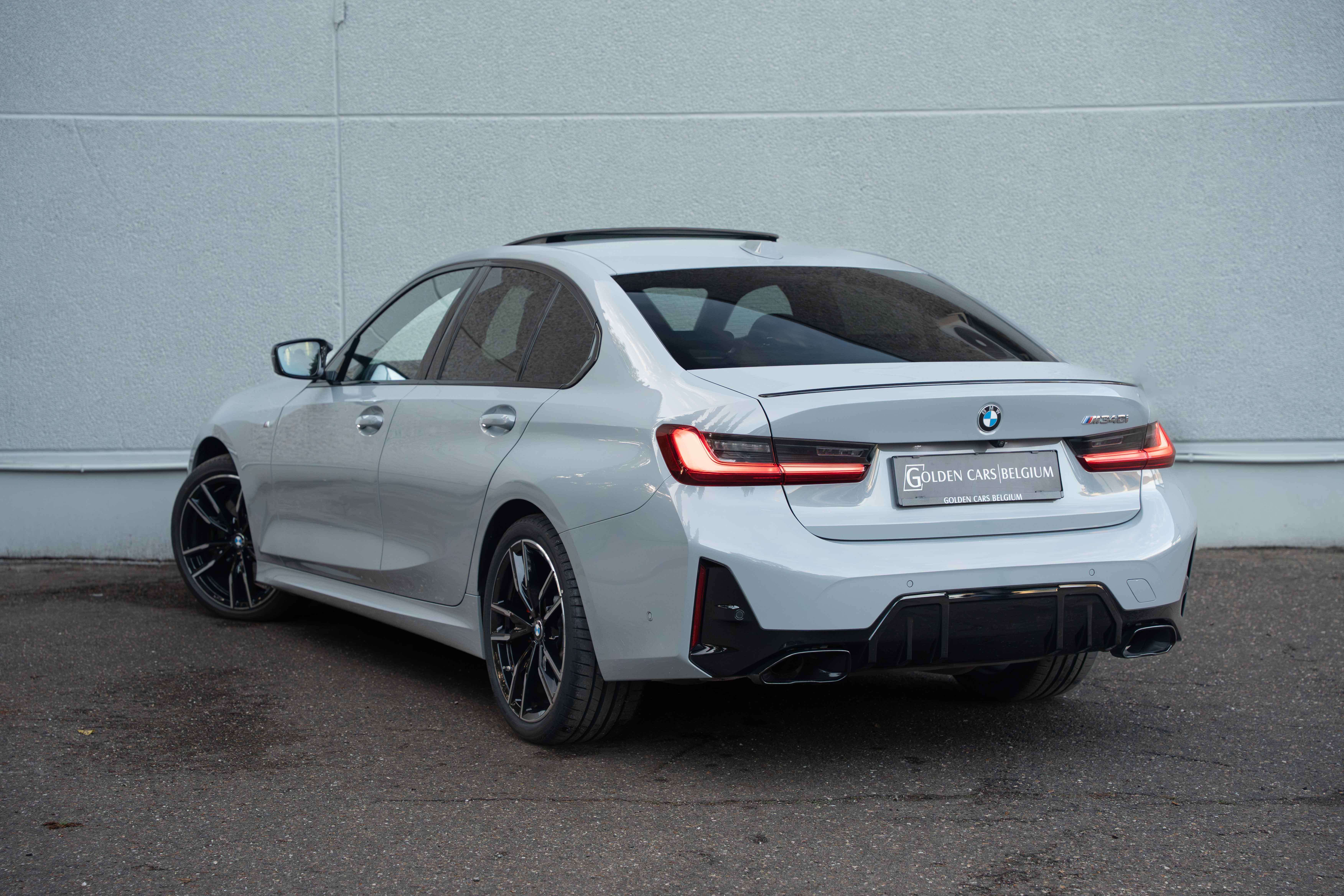 BMW 340 M340i xDrive LASER/OPENDAK/KEYLESS/H&K/360°/ACC/MEMORY/19"