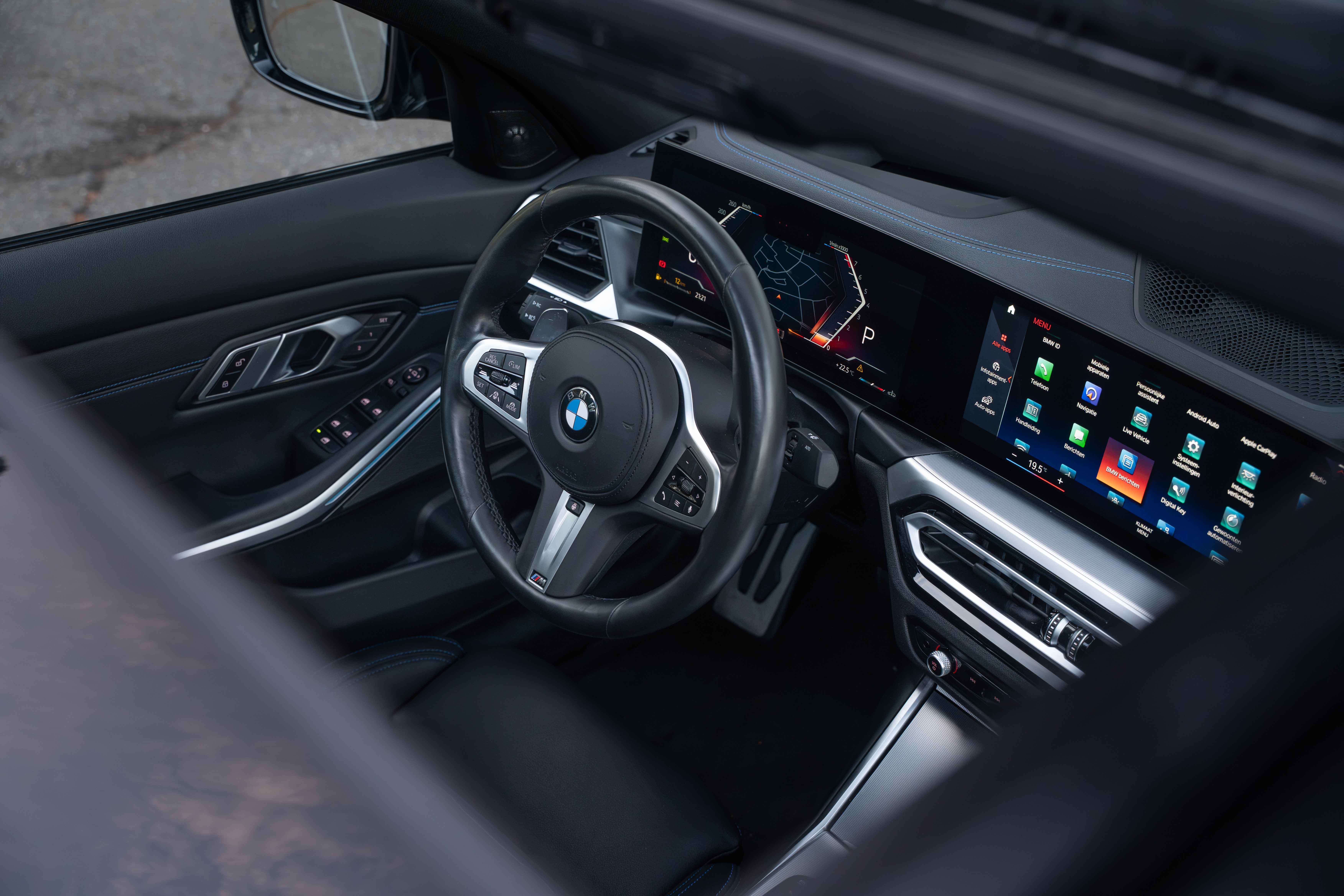 BMW 340 M340i xDrive LASER/OPENDAK/KEYLESS/H&K/360°/ACC/MEMORY/19"