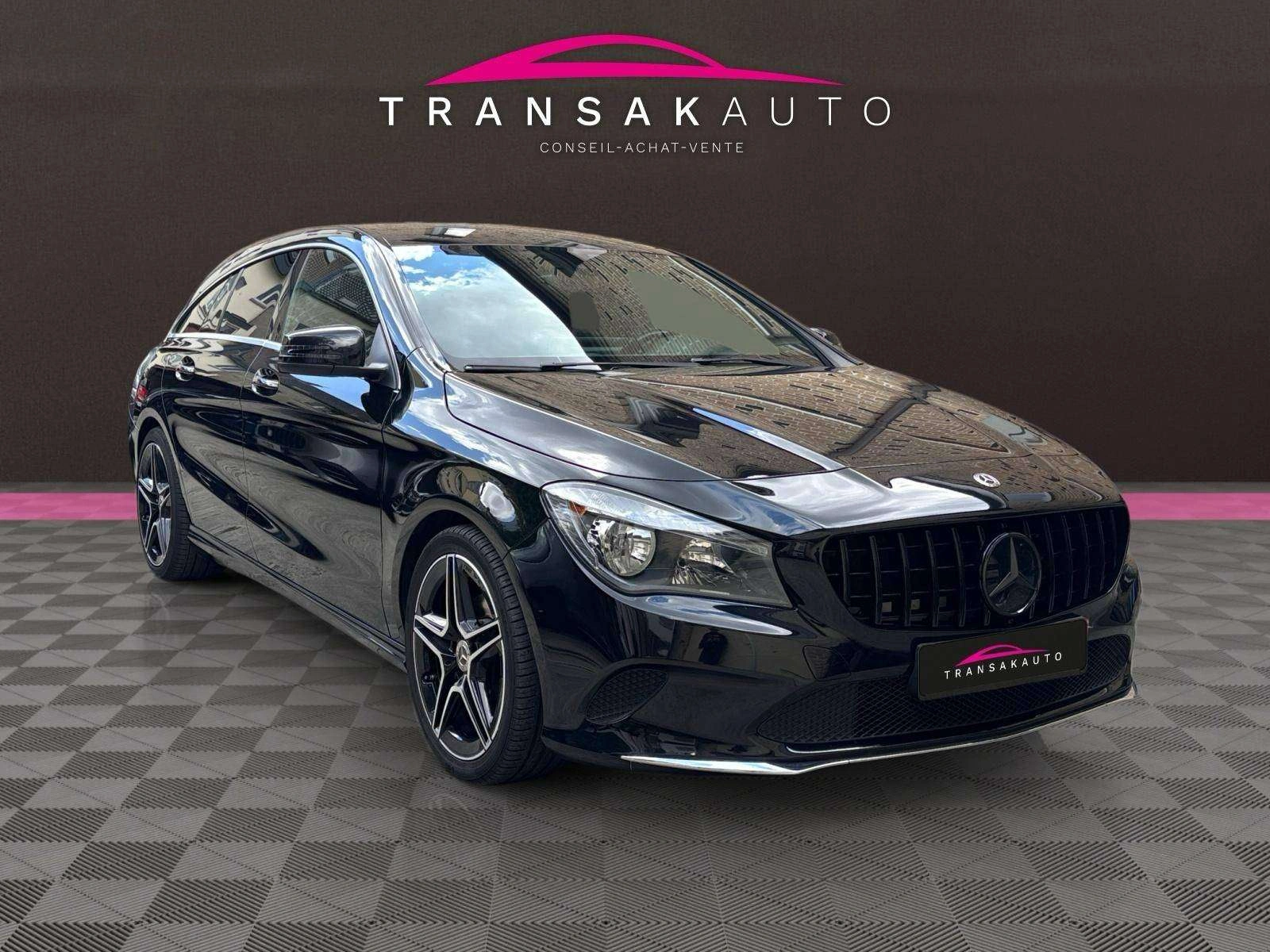 Mercedes-Benz CLA 180 CLA 180 d / Jantes AMG / éclairage d'ambiance / Coffre de toit Mercedes
