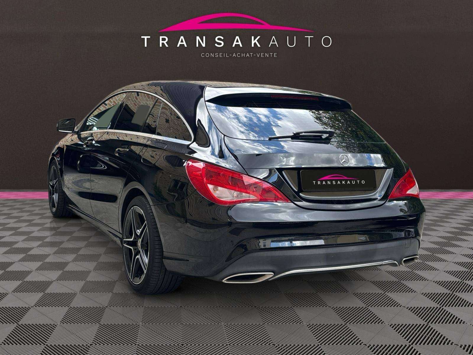 Mercedes-Benz CLA 180 CLA 180 d / Jantes AMG / éclairage d'ambiance / Coffre de toit Mercedes