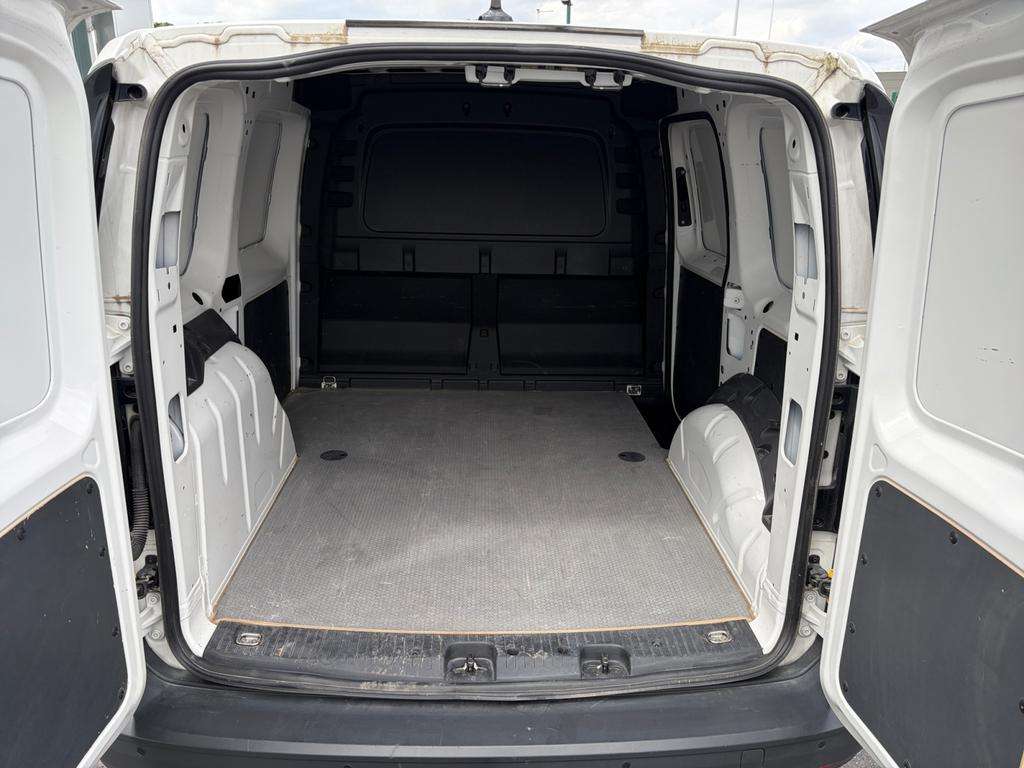 Volkswagen Caddy Caddy Cargo Business 2,0 l TDI EU6 75 kW 6V Empattement Court