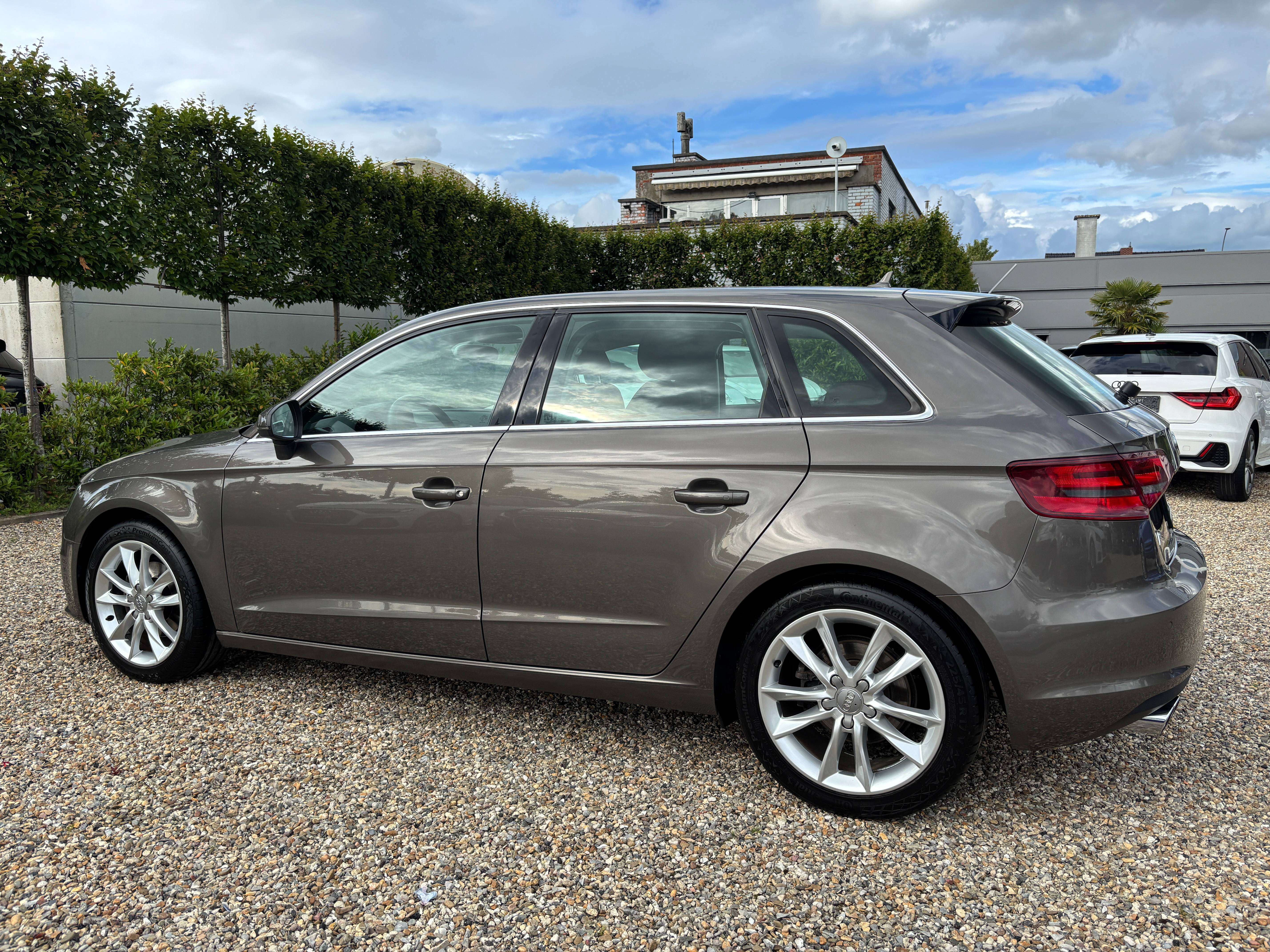 Audi A3 Sportback 1.4 TFSI *SIEGE CHAUFF*CAPTEUR*1ER PROPRIO*GARANTIE*