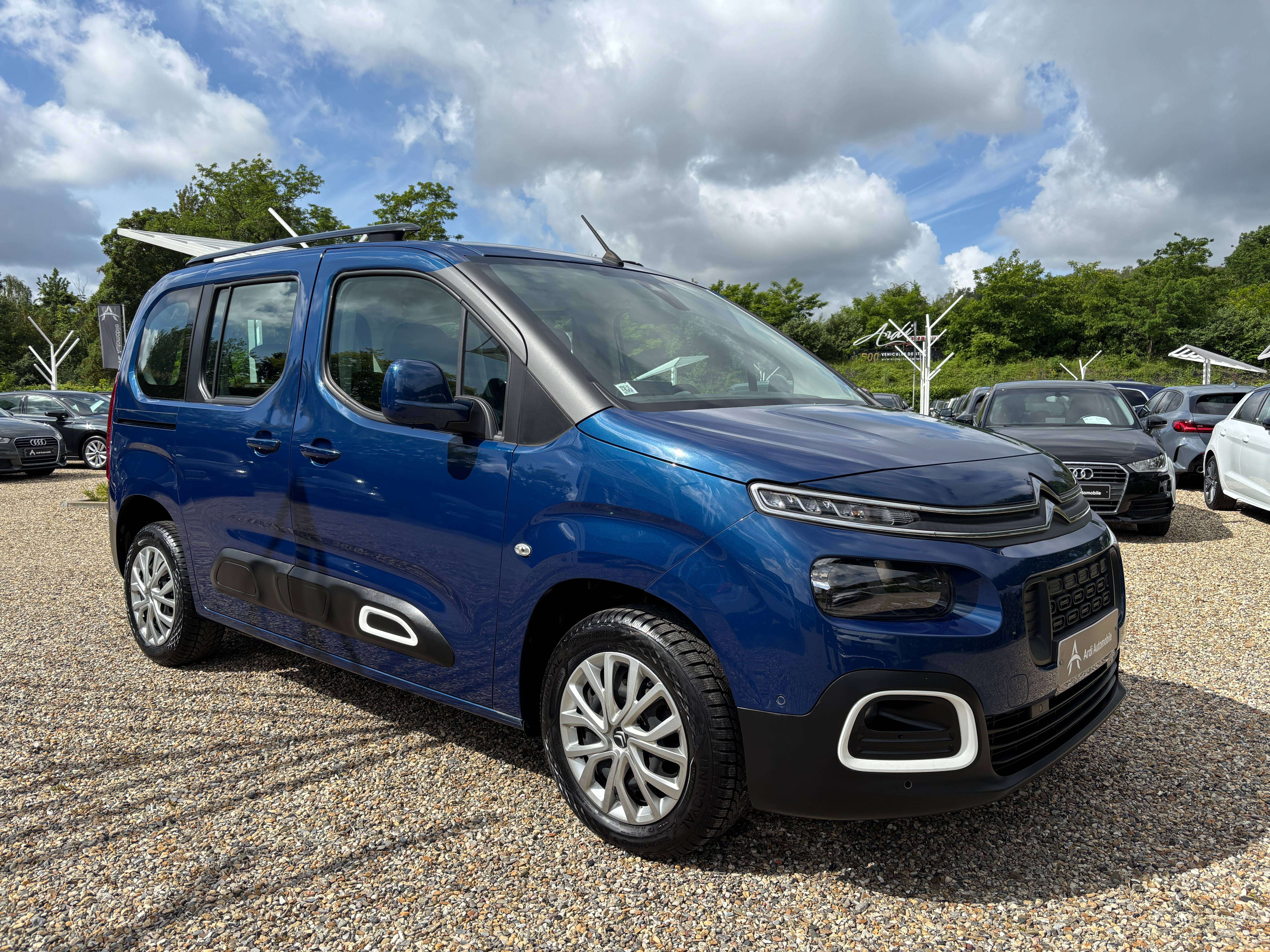 Citroen Berlingo 1.5 BlueHDi *CARPLAY*FRONT ASSIST*CAMERA*1ER PROPRIO*GARANTIE*