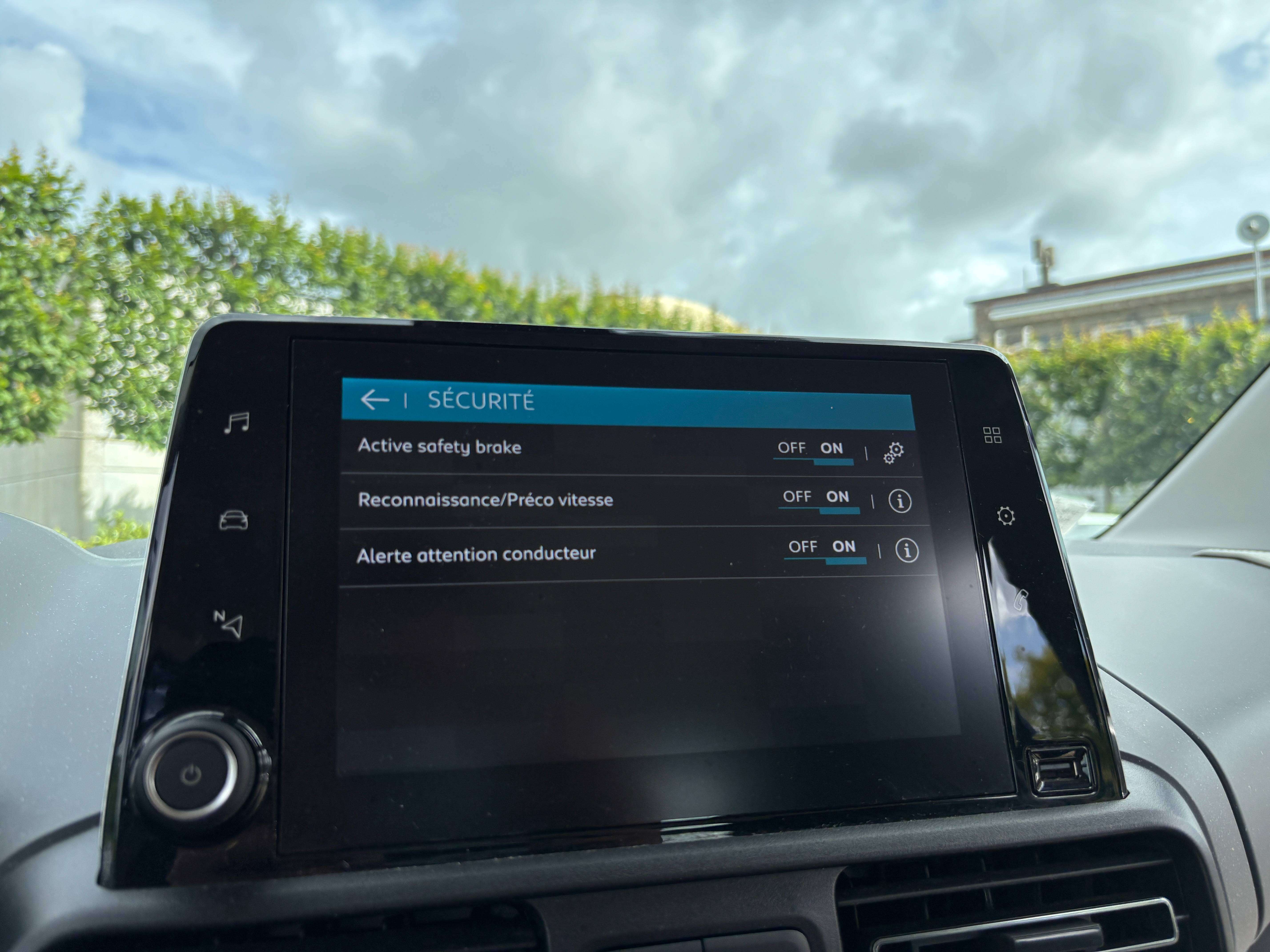 Citroen Berlingo 1.5 BlueHDi *CARPLAY*FRONT ASSIST*CAMERA*1ER PROPRIO*GARANTIE*