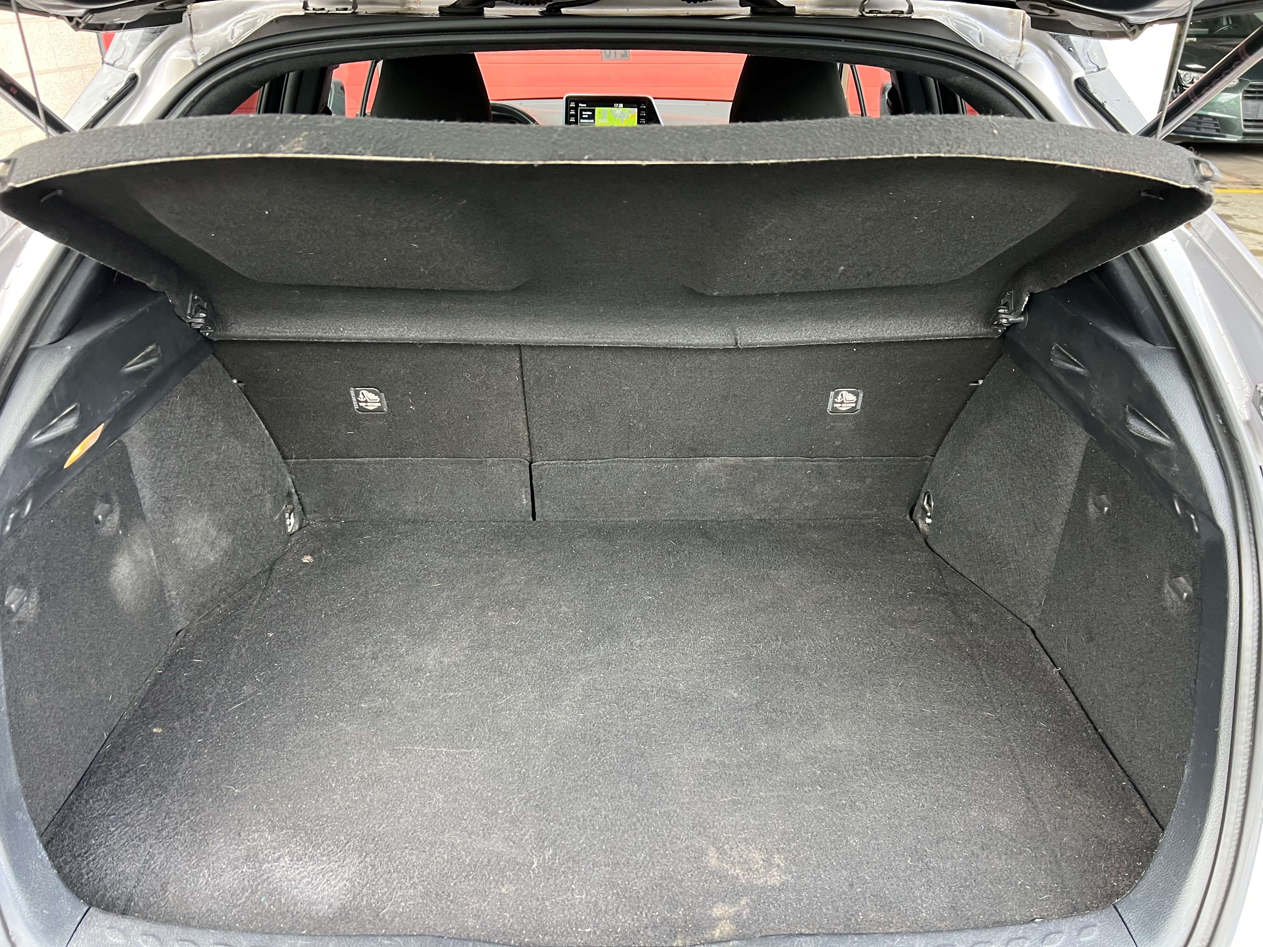 Toyota C-HR Hybrid 2.0i VVT-i E-CVT +CAMÉRA +NAVI