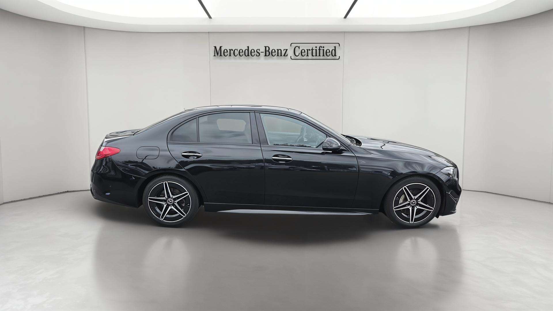 Mercedes-Benz C 200 C 200d AMG Line