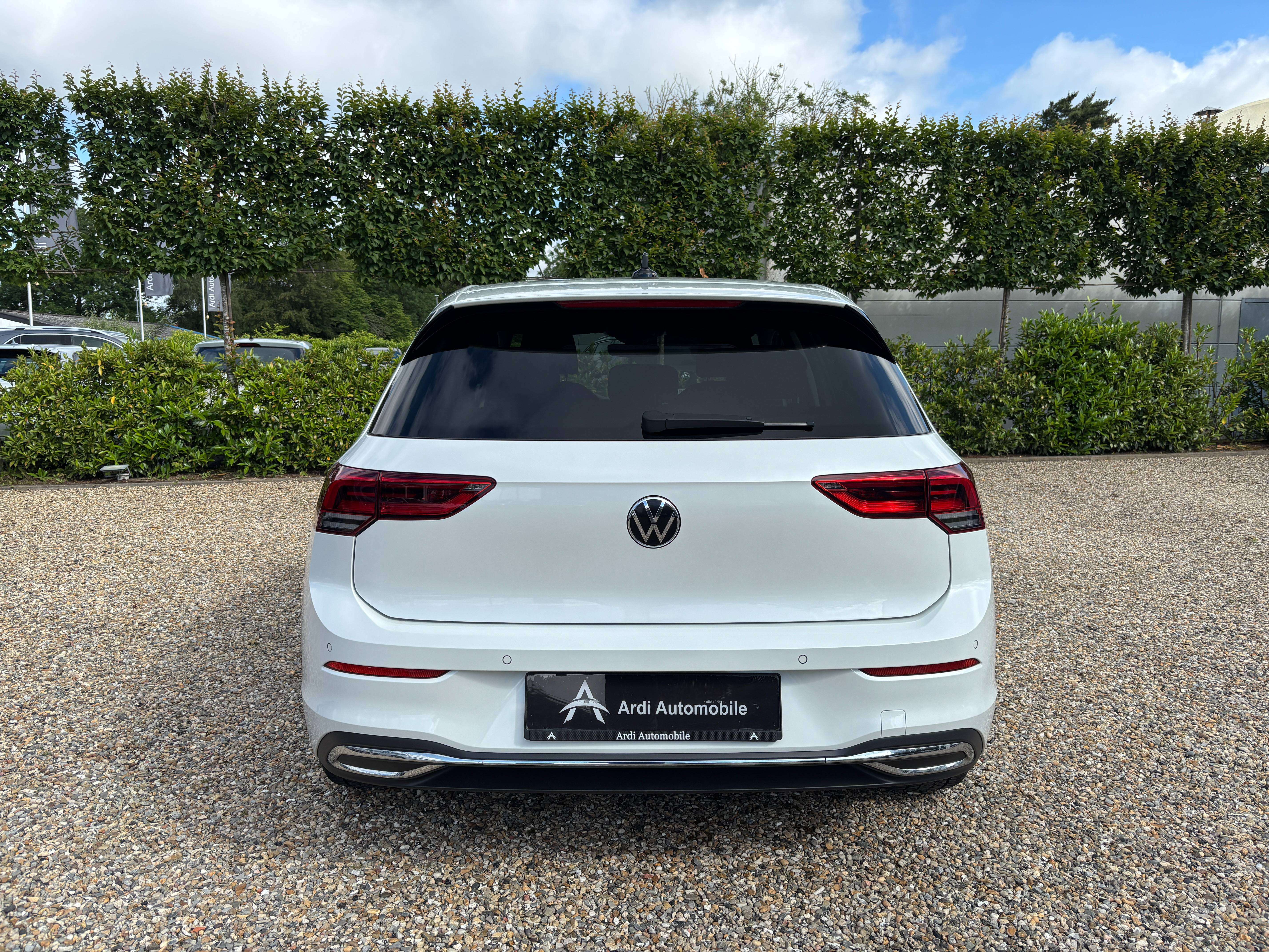 Volkswagen Golf 1.5 eTSI DSG Style *CARPLAY*SIEGE CHAUFF*LED*CAPTEUR*GARANTIE*
