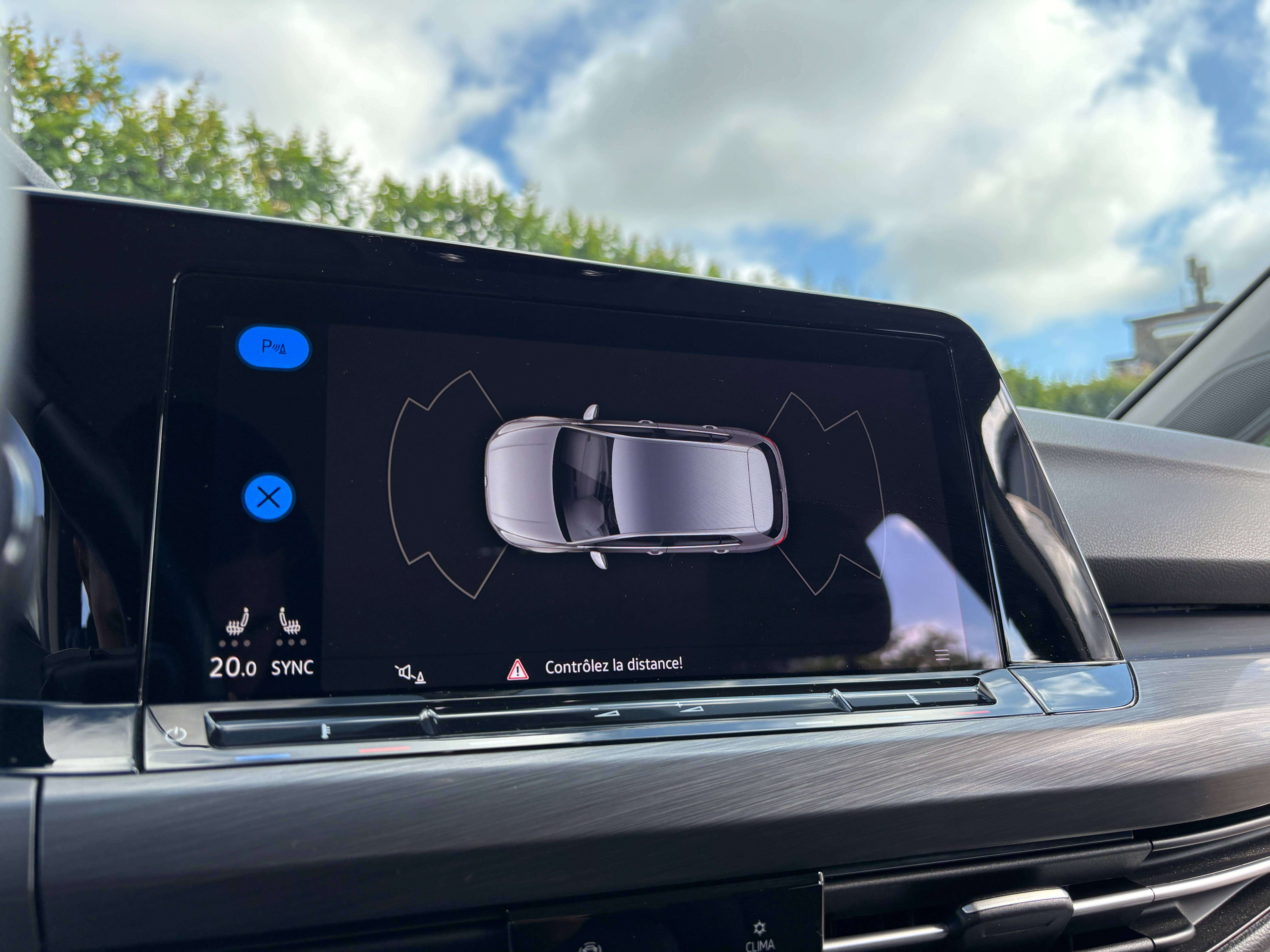 Volkswagen Golf 1.5 eTSI DSG Style *CARPLAY*SIEGE CHAUFF*LED*CAPTEUR*GARANTIE*