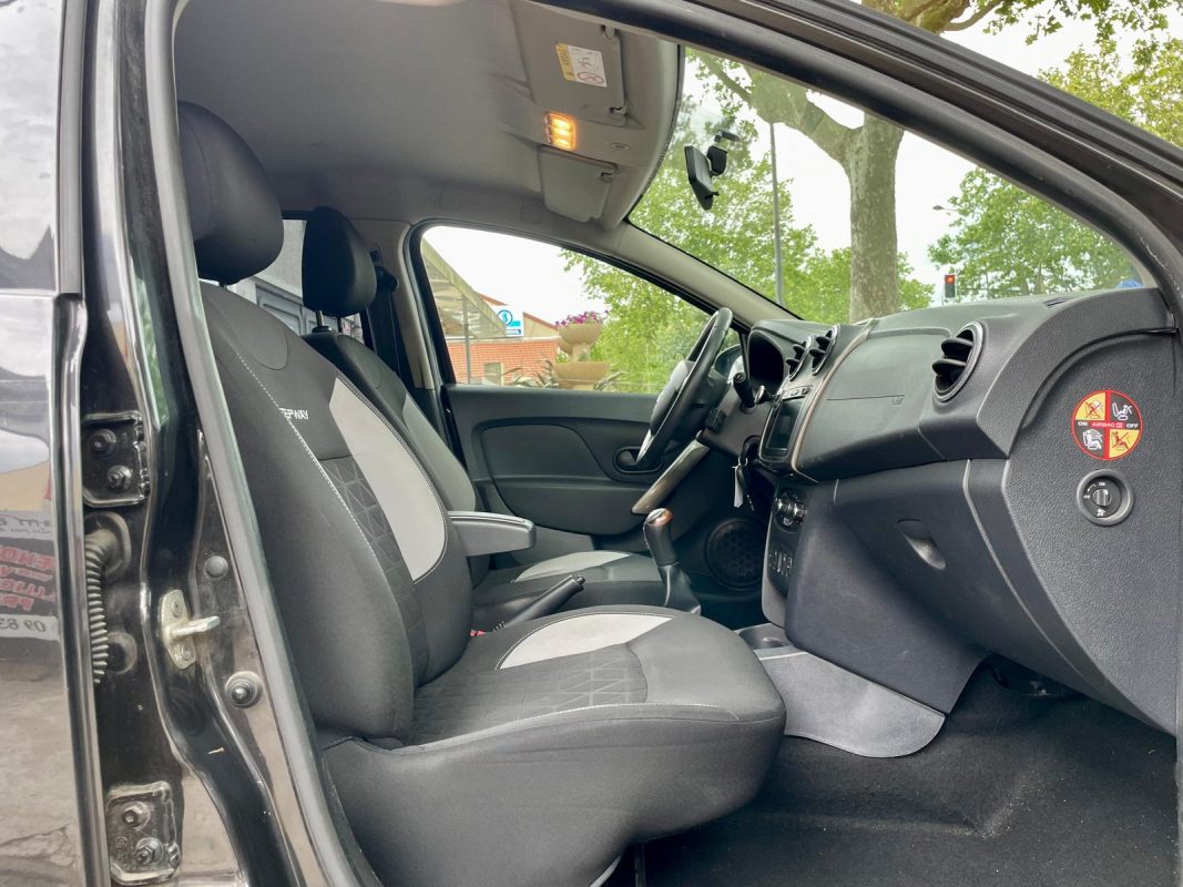 Dacia Sandero STEPWAY 1.5 dCi 90 PRESTIGE