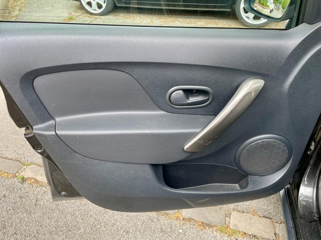 Dacia Sandero STEPWAY 1.5 dCi 90 PRESTIGE
