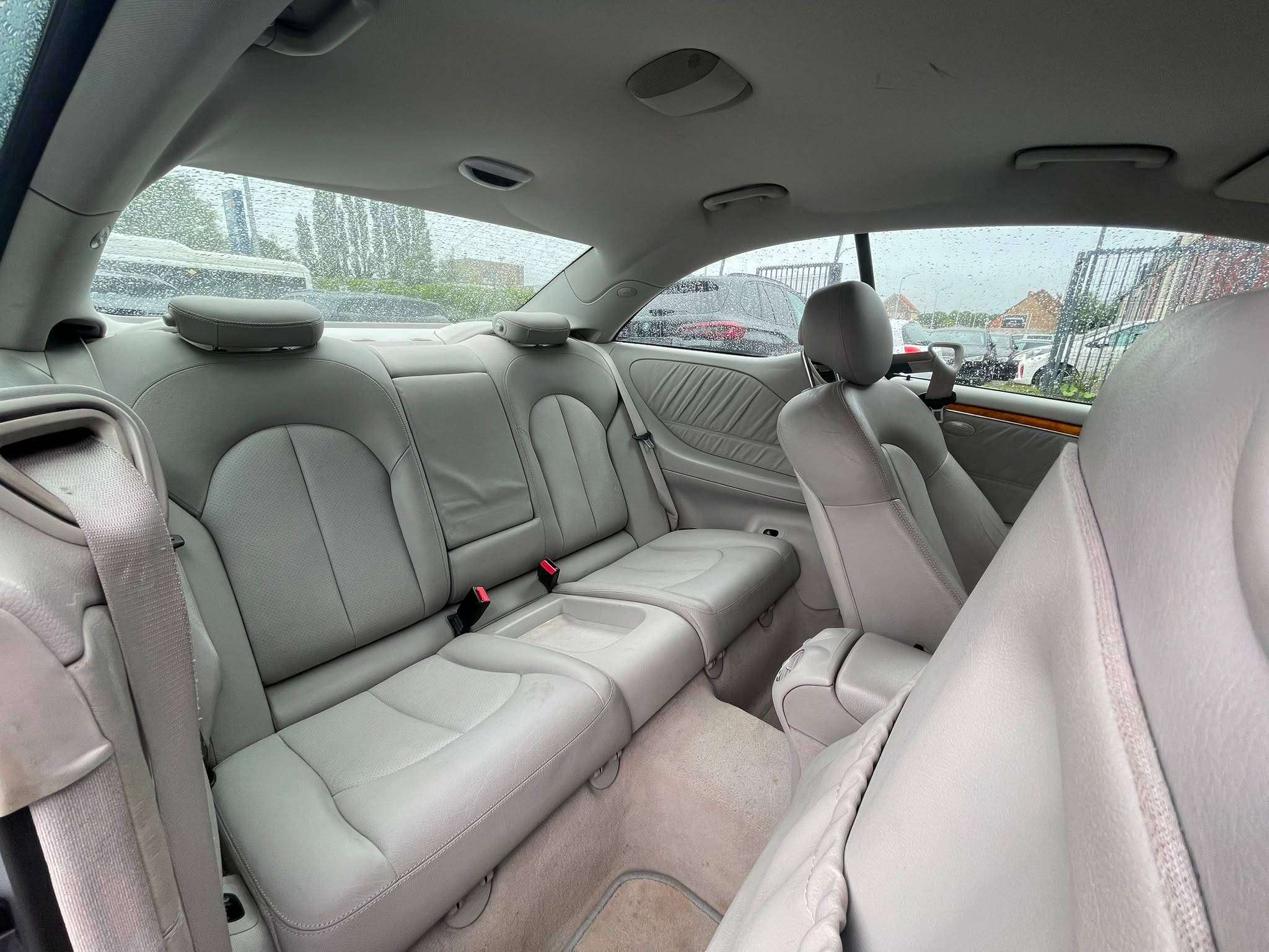Mercedes-Benz CLK 200 CLK 200 Avantgarde/PROPRE/CUIR/GPS/