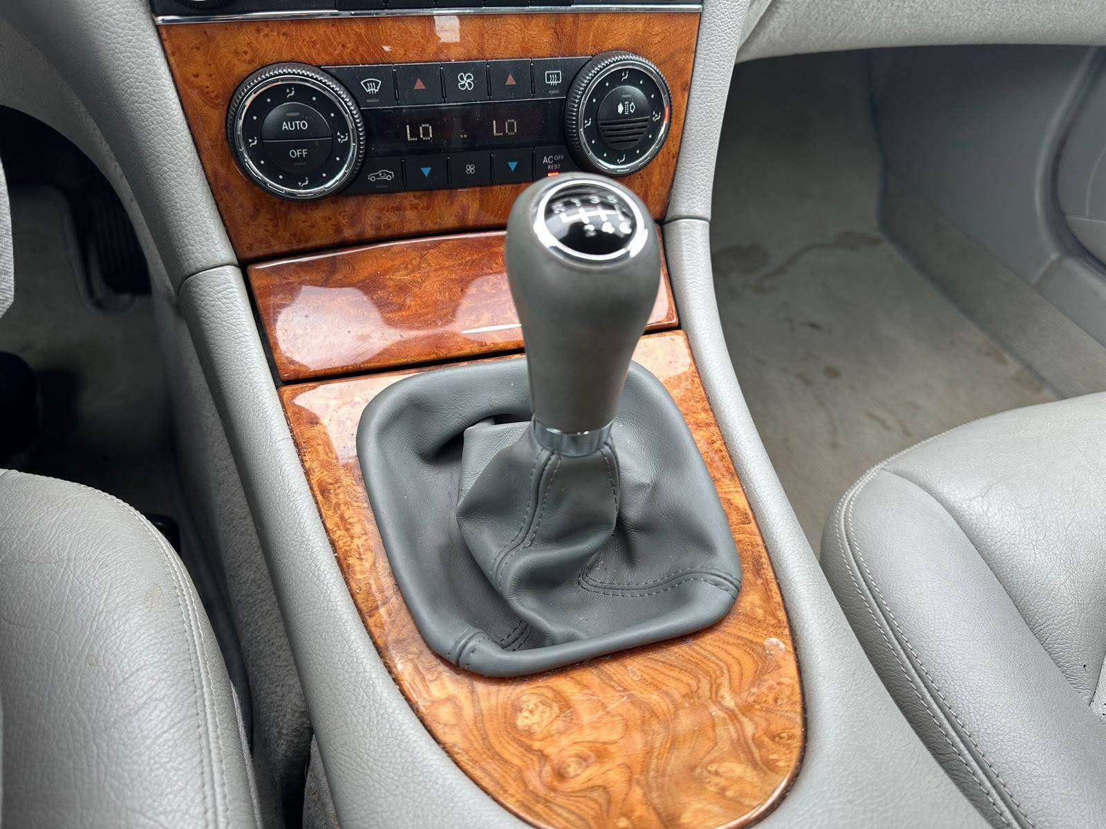Mercedes-Benz CLK 200 CLK 200 Avantgarde/PROPRE/CUIR/GPS/