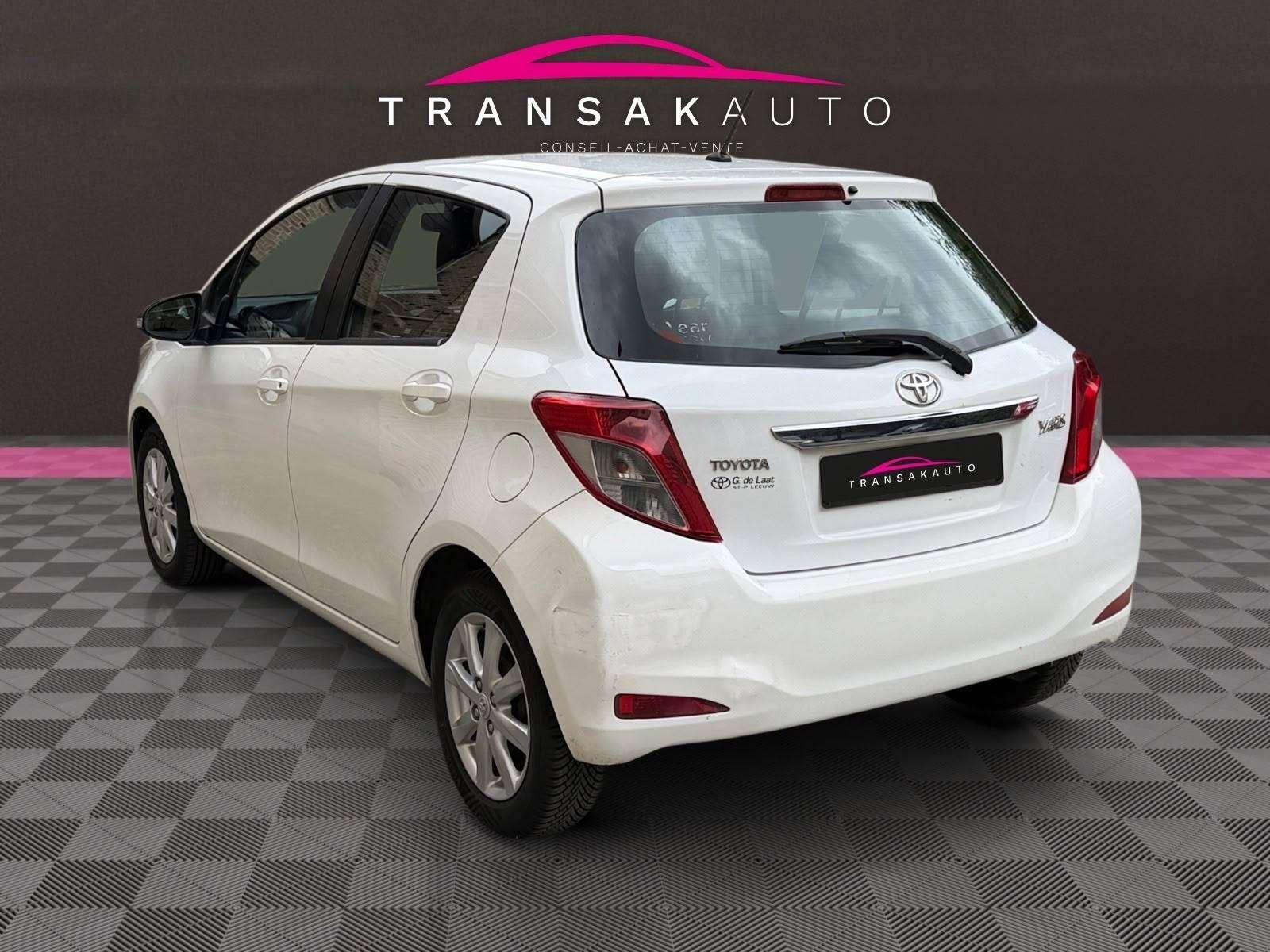 Toyota Yaris Yaris 1.0i VVT-i / Véhicule belge / Carnet complet