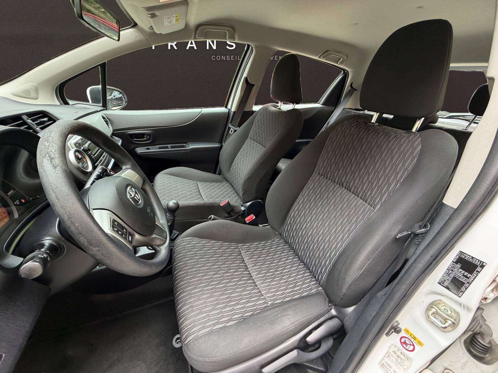 Toyota Yaris Yaris 1.0i VVT-i / Véhicule belge / Carnet complet