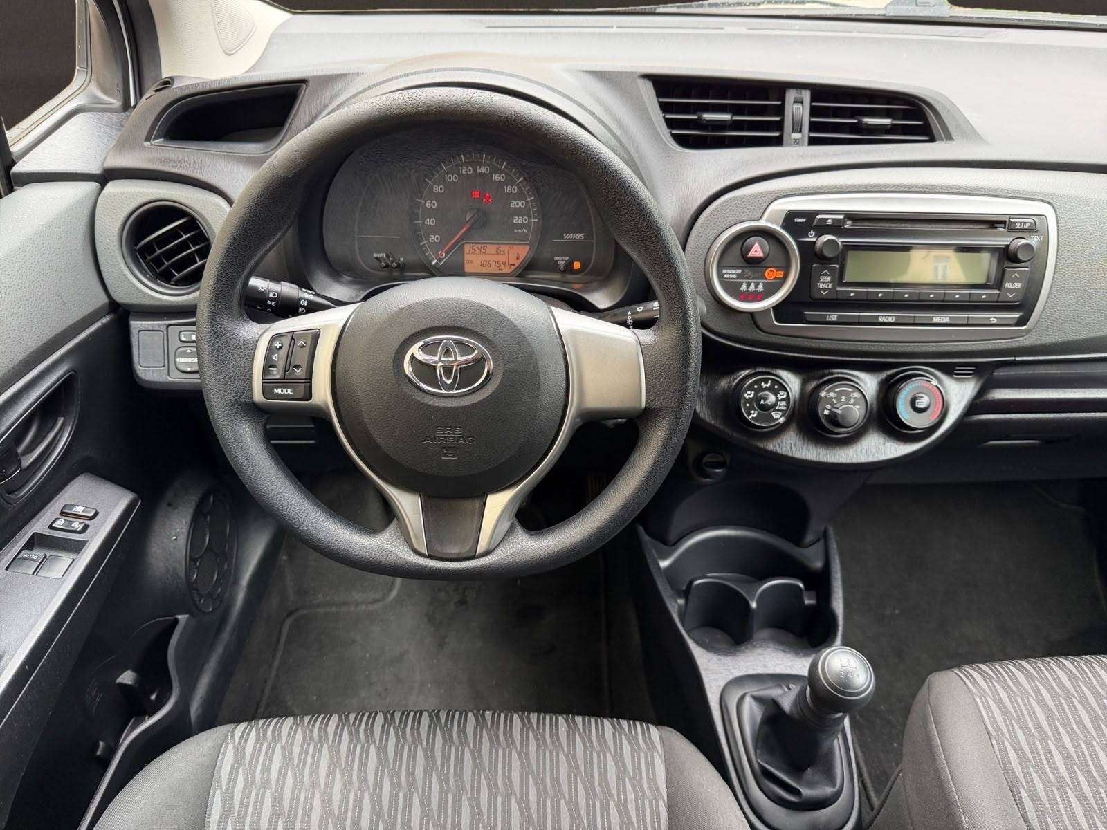 Toyota Yaris Yaris 1.0i VVT-i / Véhicule belge / Carnet complet