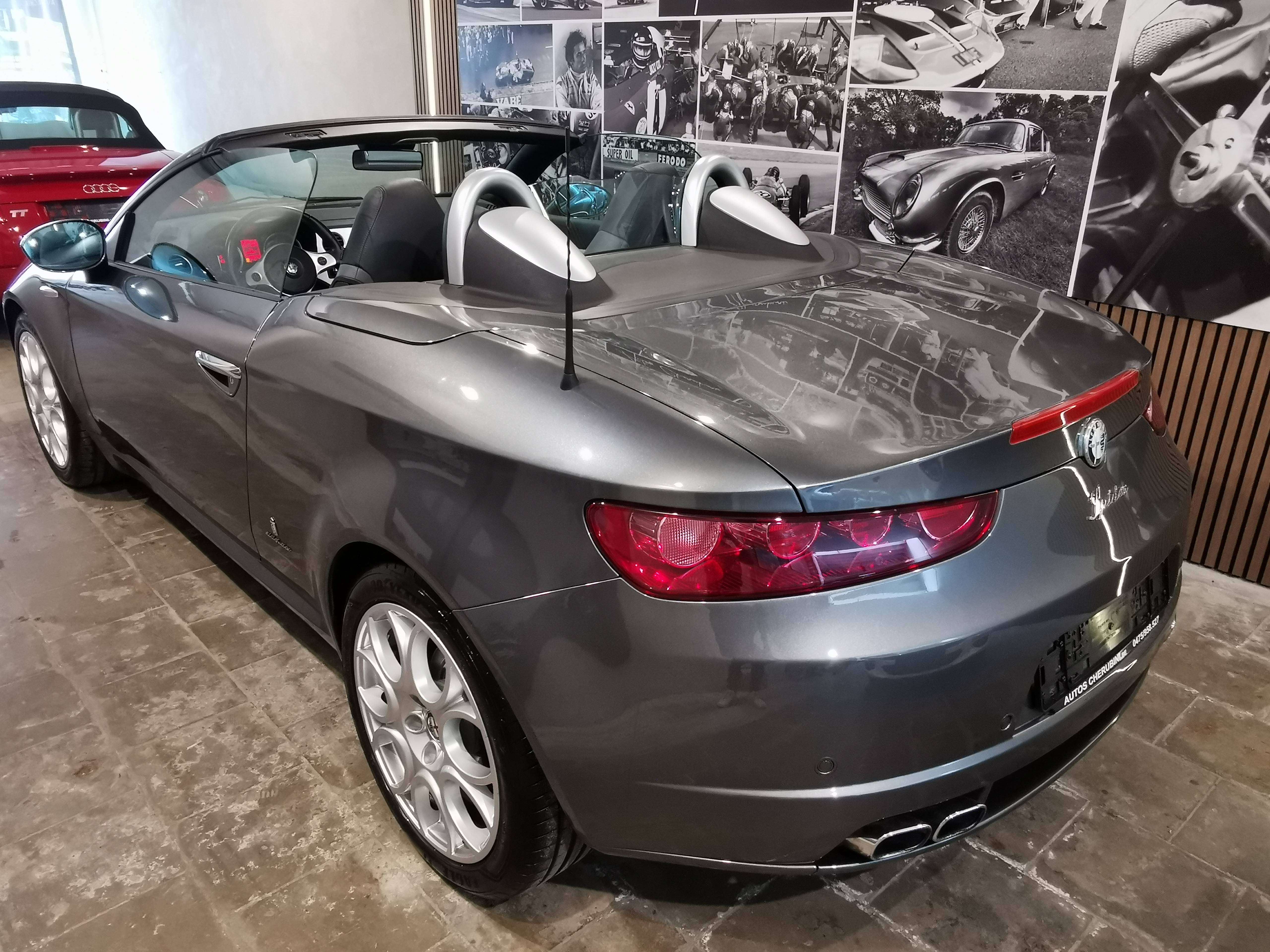 Alfa Romeo Spider Spider 2.2i JTS Exclusive