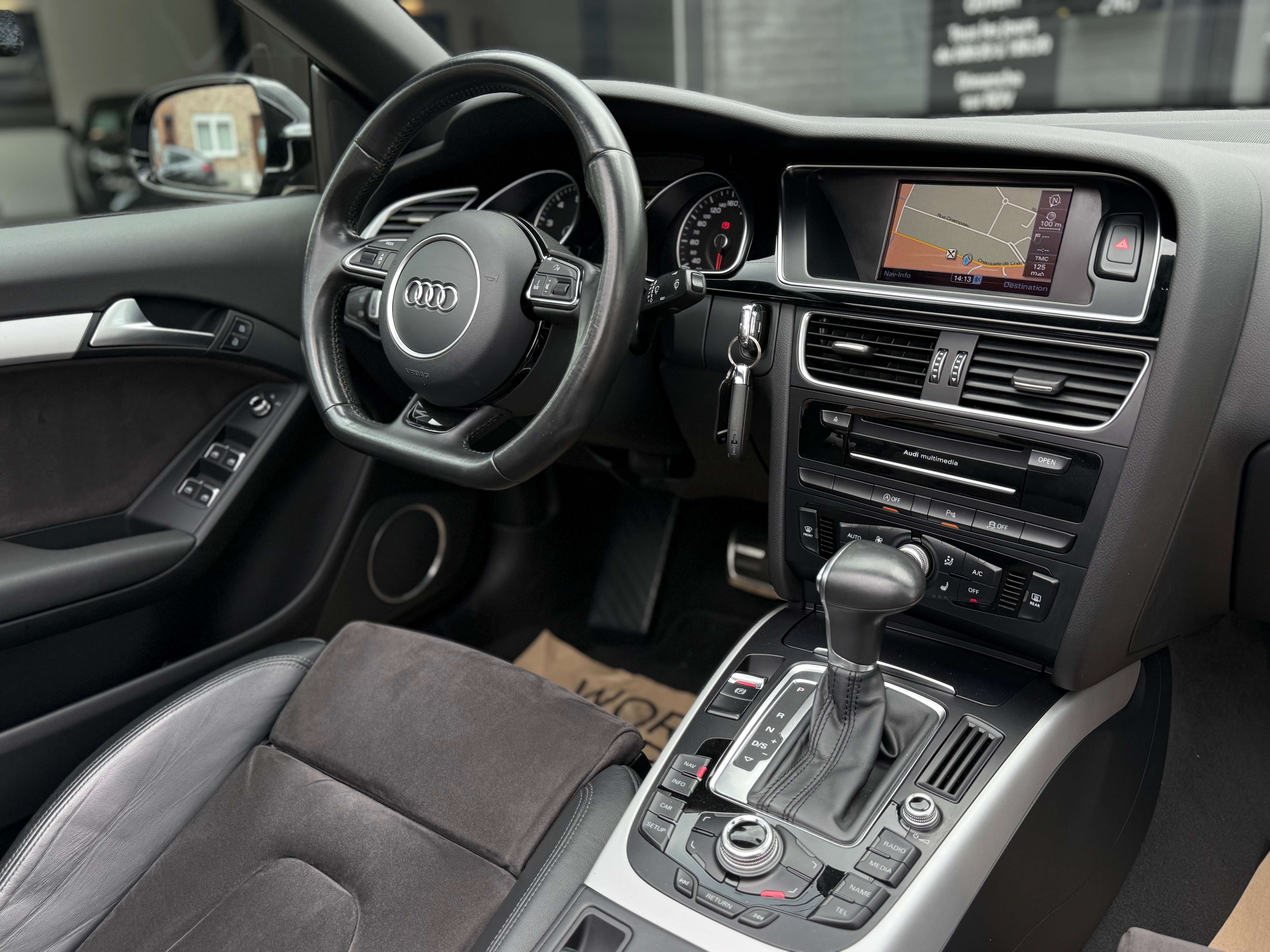 Audi A5 Cabriolet 1.8 TFSI S-LINE - NAVIGATION - FACELIFT - XENON - GARANTIE 12MOIS