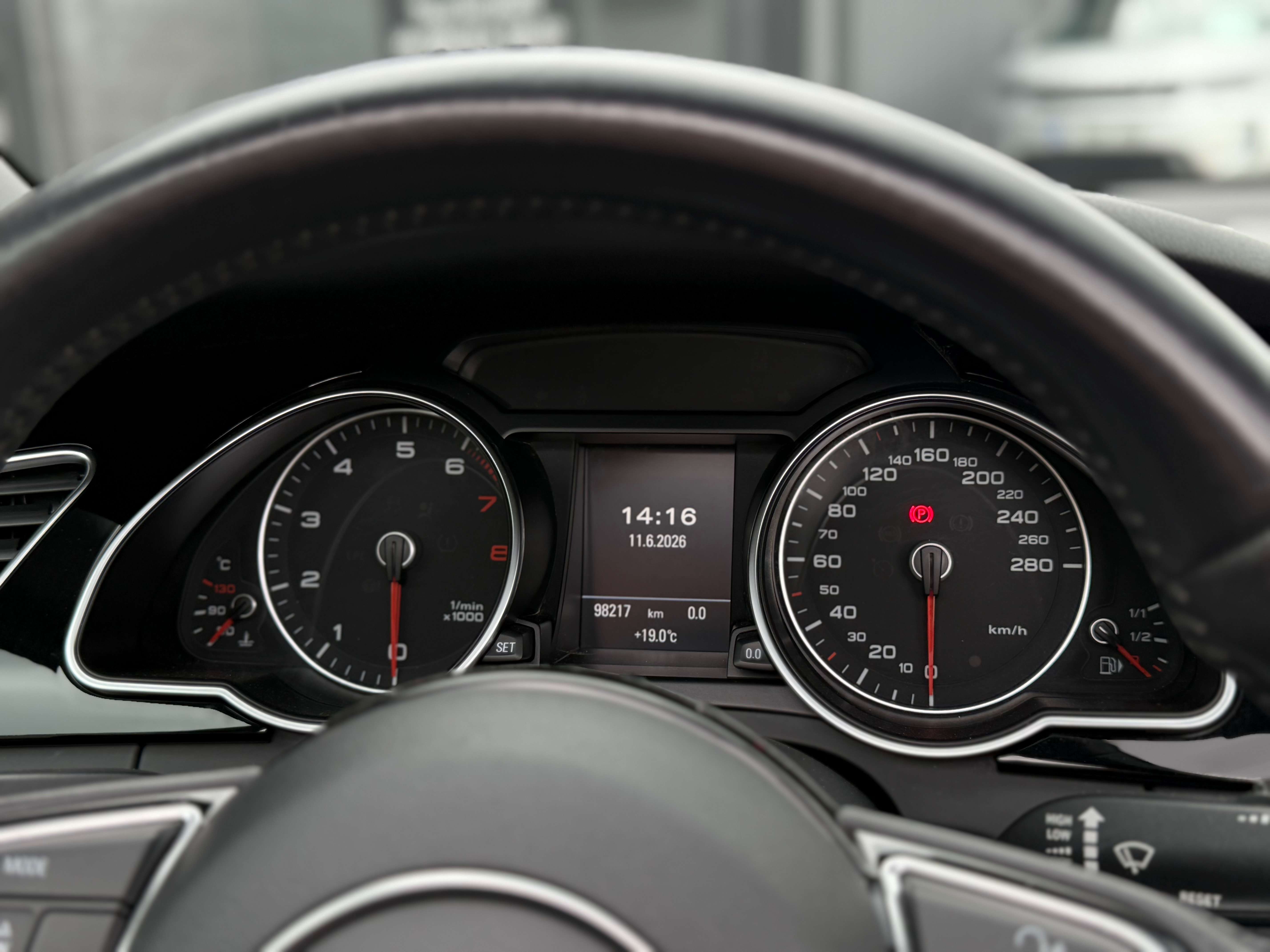 Audi A5 Cabriolet 1.8 TFSI S-LINE - NAVIGATION - FACELIFT - XENON - GARANTIE 12MOIS