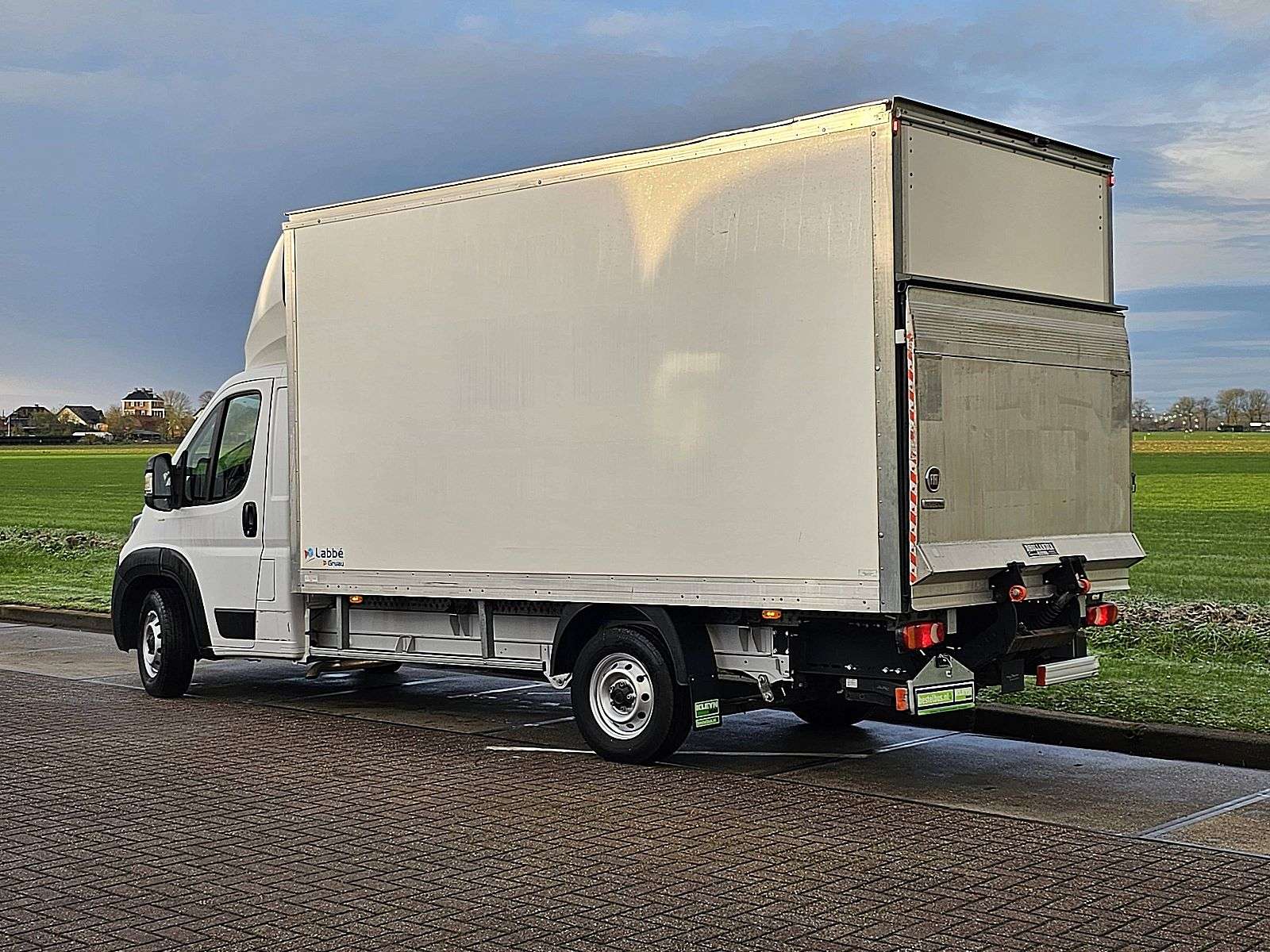 Fiat Ducato 35 2.2 MultiJet - Bakwagen Laadklep item 322496