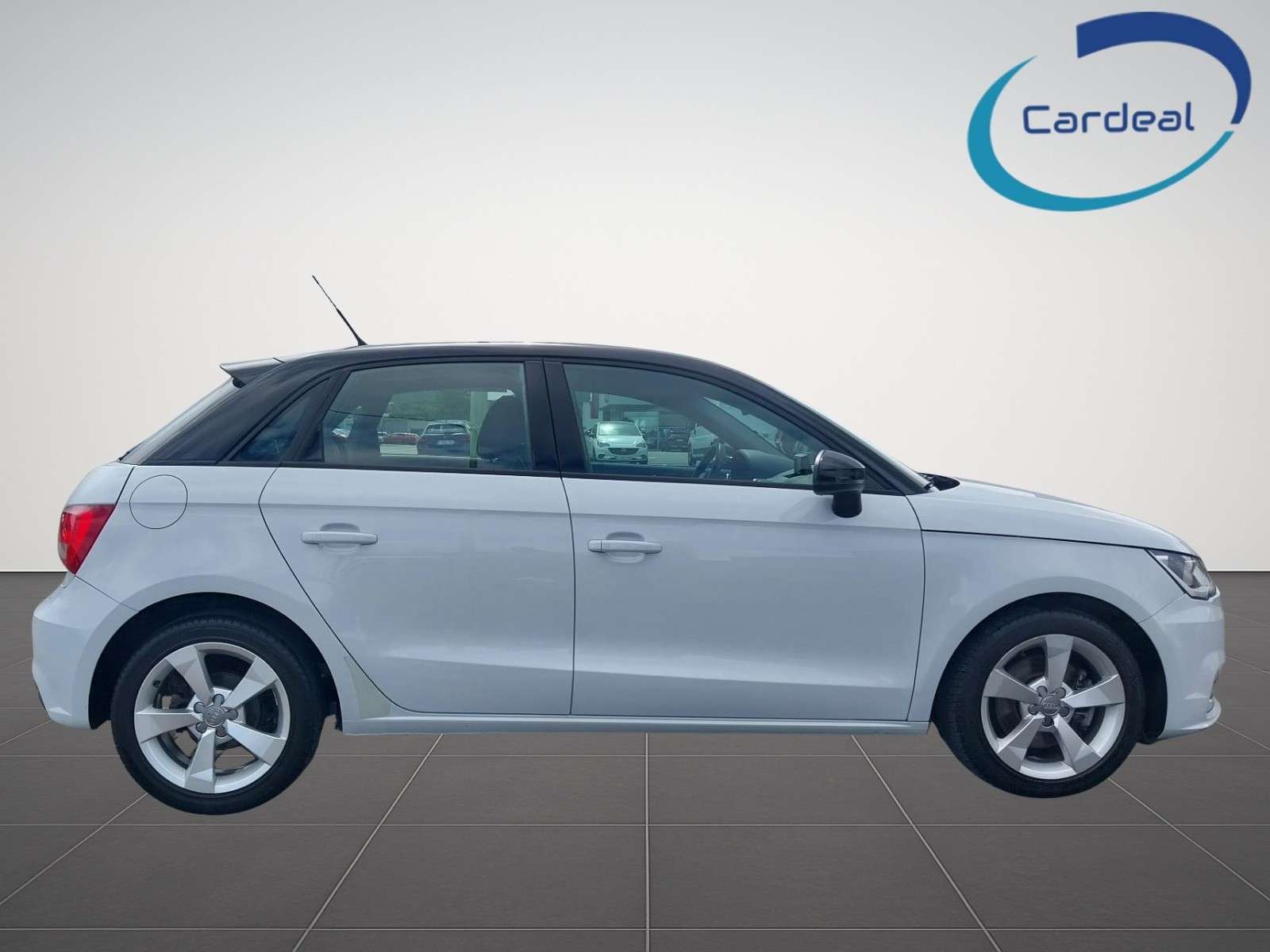 Audi A1 AIRCO/BLUETOOTH/GPS/CUIR/GARANTIE/