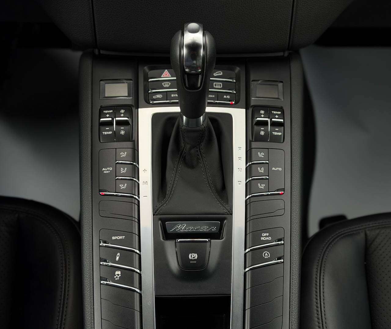 Porsche Macan Macan S 3.0 V6 BI-TURBO PDK CAMERA LEDER