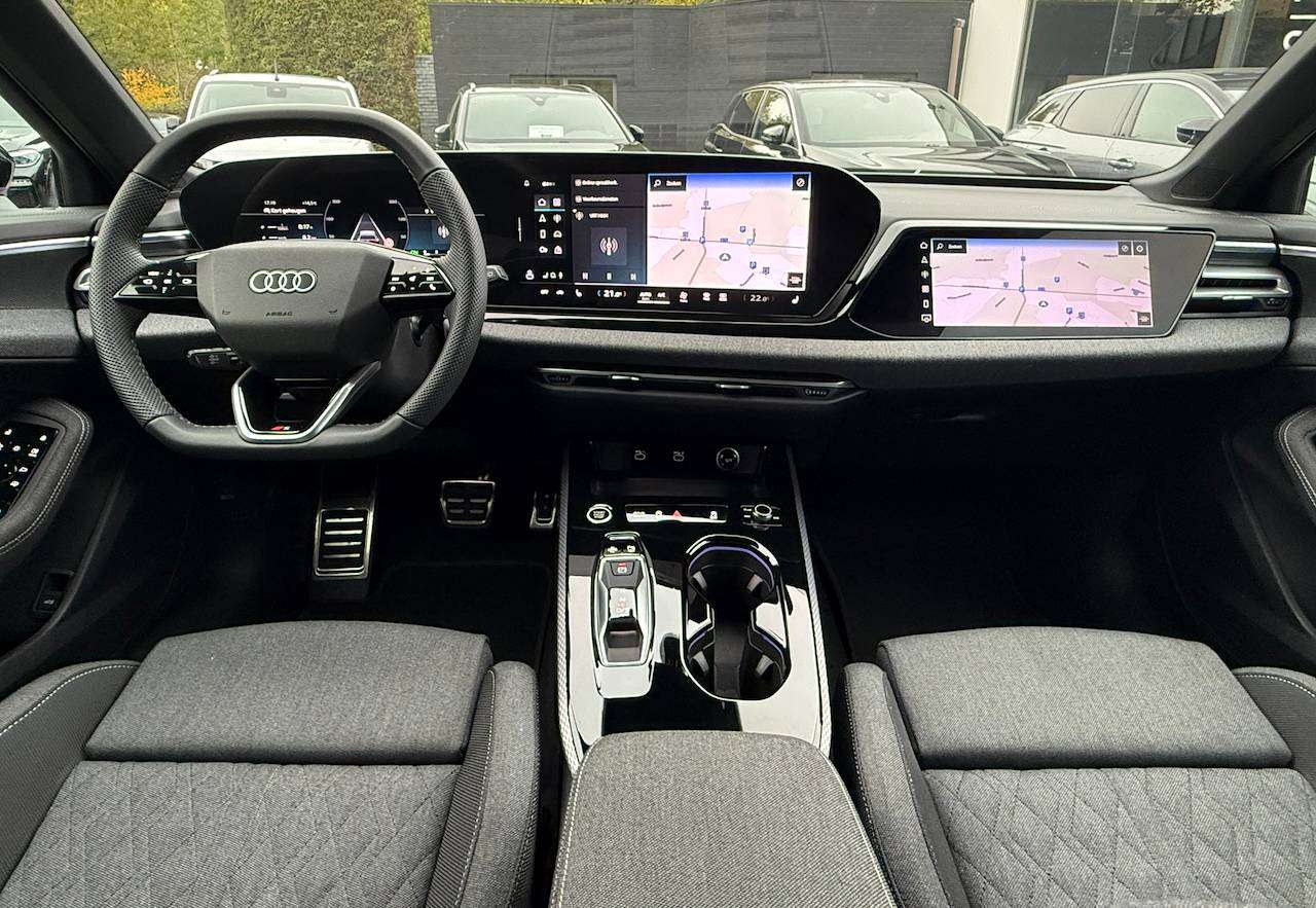 Audi A5 S-LINE AVANT PASS DISP 360° CAM APPLE CARPLAY