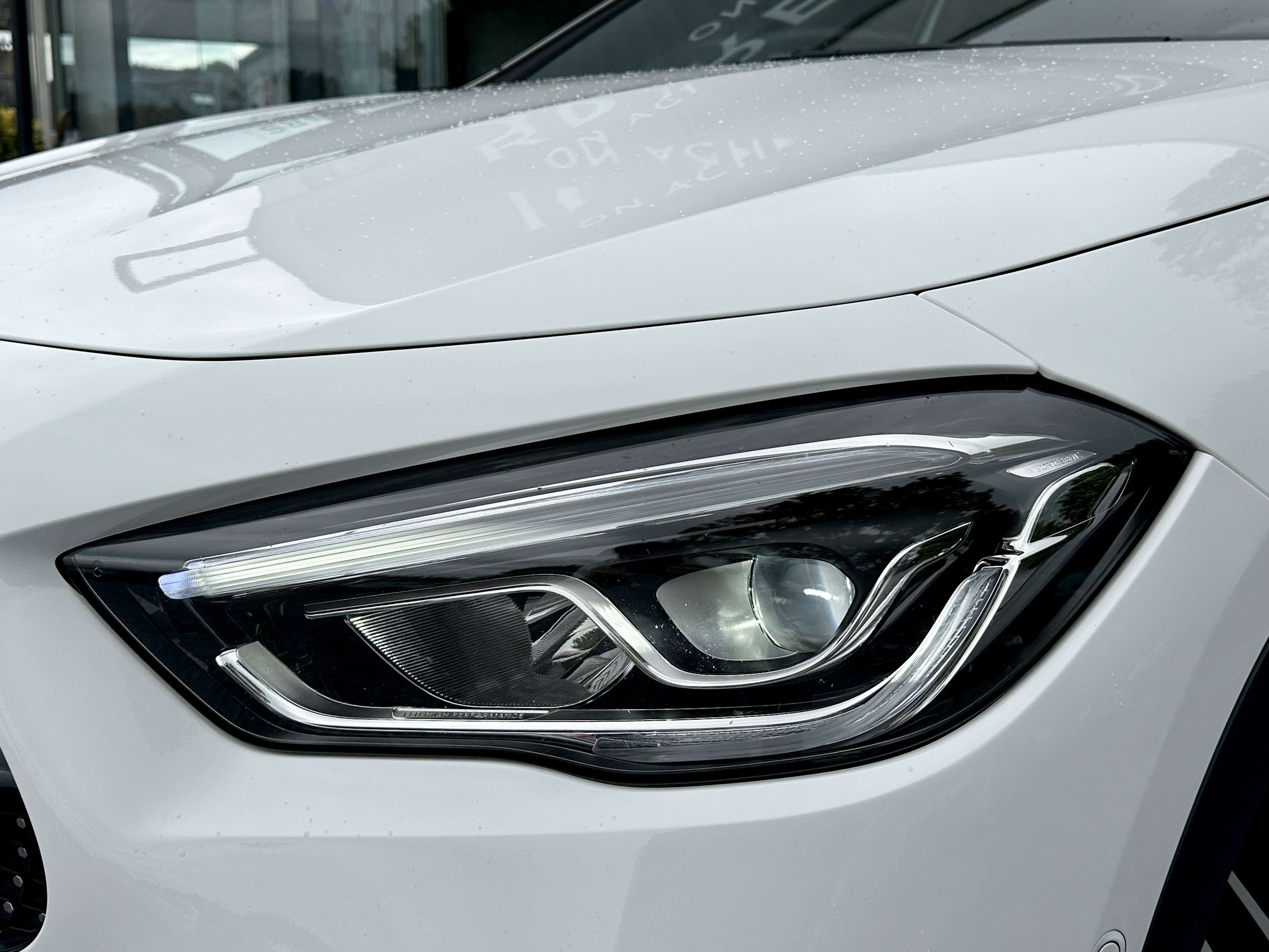 Mercedes-Benz GLA 180 2.0*PACK AMG*AMBIENT LIGHT*SIEG CHAUFF*CAM*GARANTIE