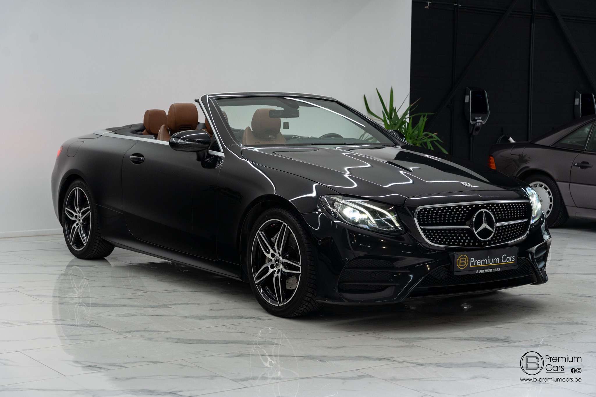 Mercedes-Benz E 200 I cabrio AMG line! Cruise, Leder, Sfeer, Navi!