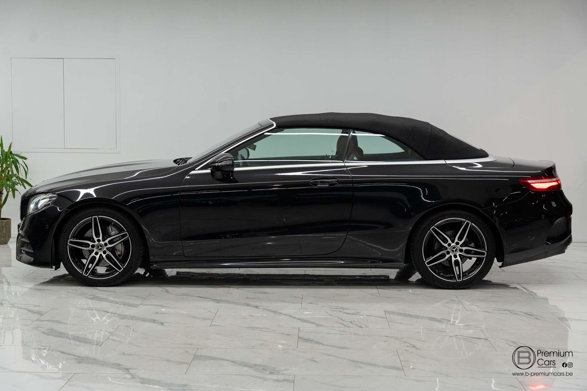 Mercedes-Benz E 200 I cabrio AMG line! Cruise, Leder, Sfeer, Navi!
