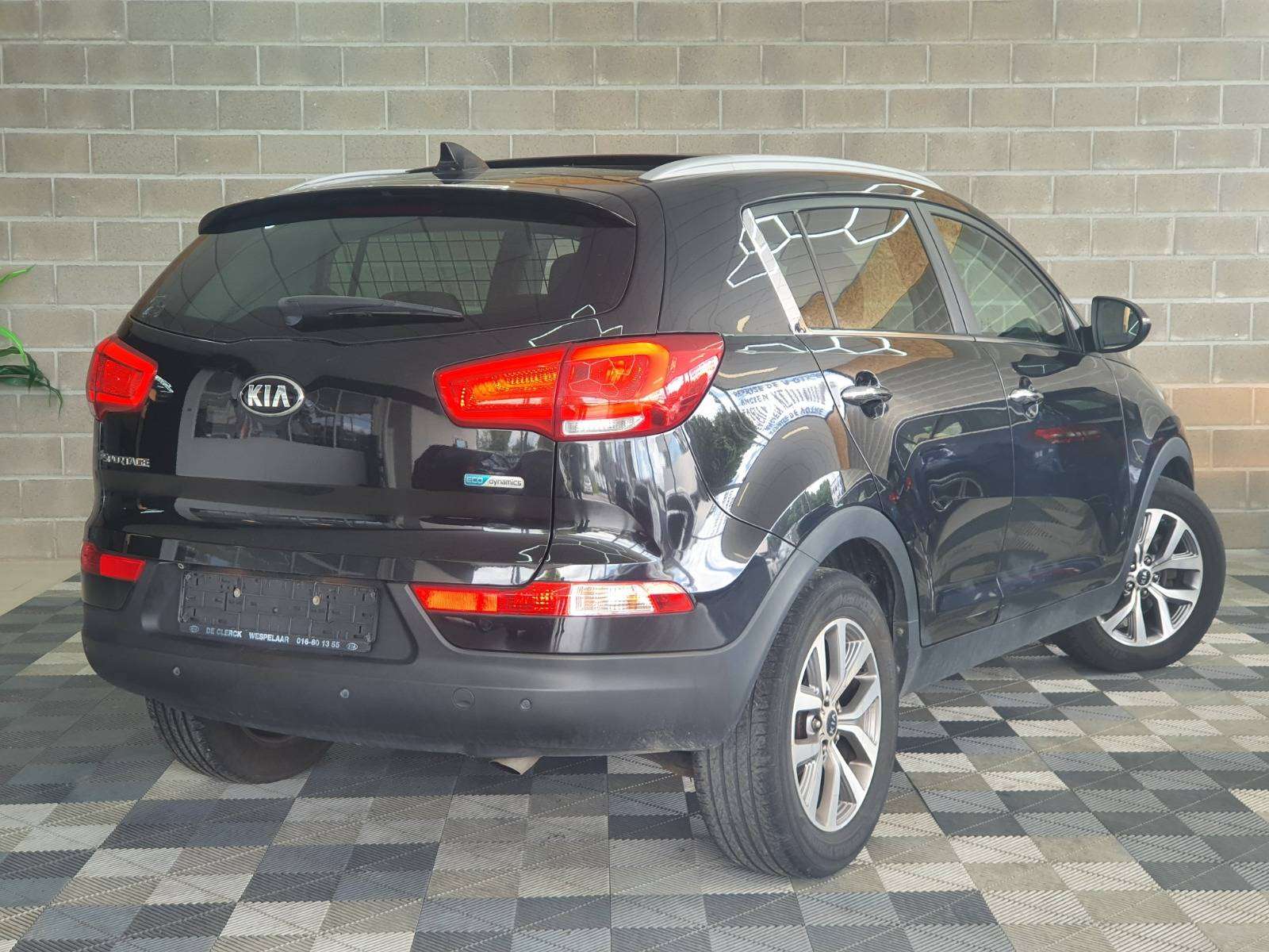 Kia Sportage 🟢1.7 DIESEL 116CV - 1ER MAIN - FULL CARNET - TOIT OUVRANT