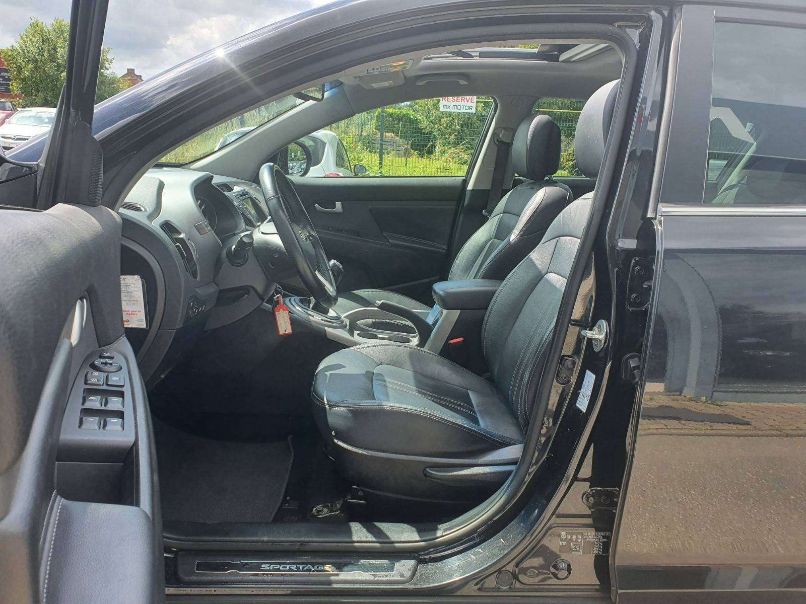 Kia Sportage 🟢1.7 DIESEL 116CV - 1ER MAIN - FULL CARNET - TOIT OUVRANT