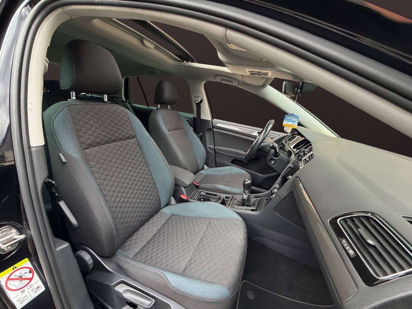 Volkswagen Golf Golf 1.5 TSI BM IQ DRIVE / Toit Ouvrant / 1er Prop / Garantie 12 Mois